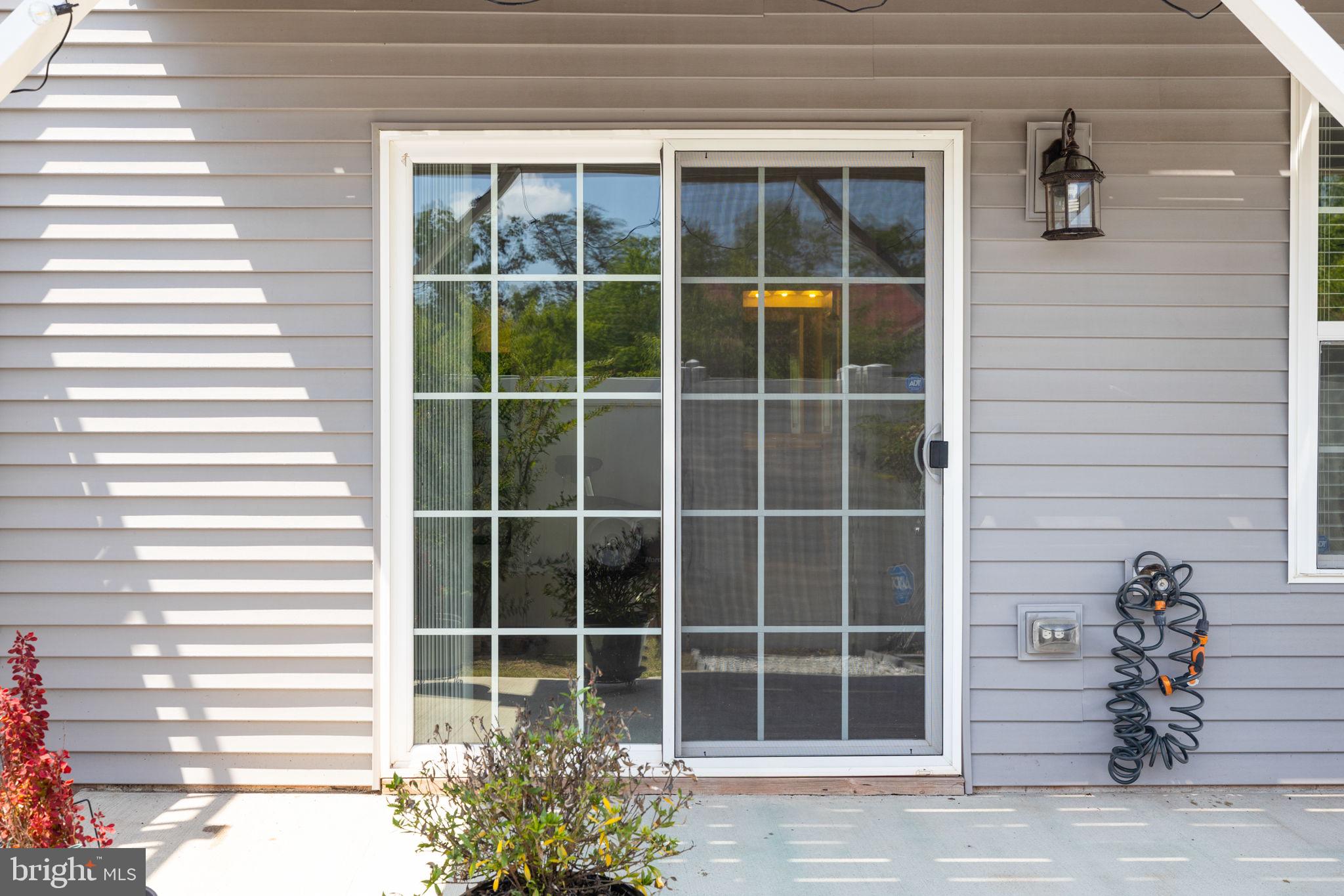 BRADLEY SQUARE - Residential