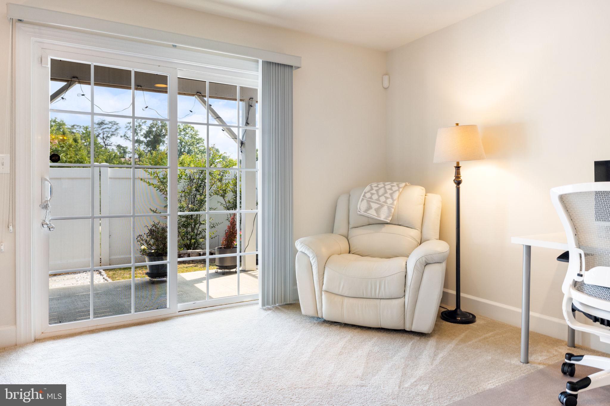 BRADLEY SQUARE - Residential