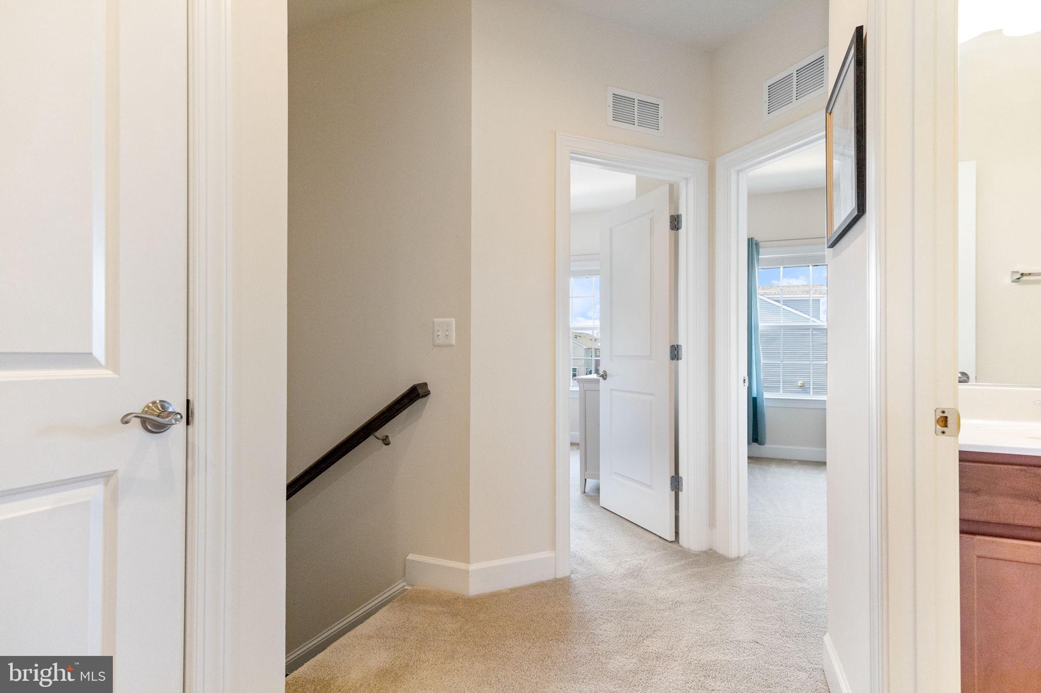 BRADLEY SQUARE - Residential