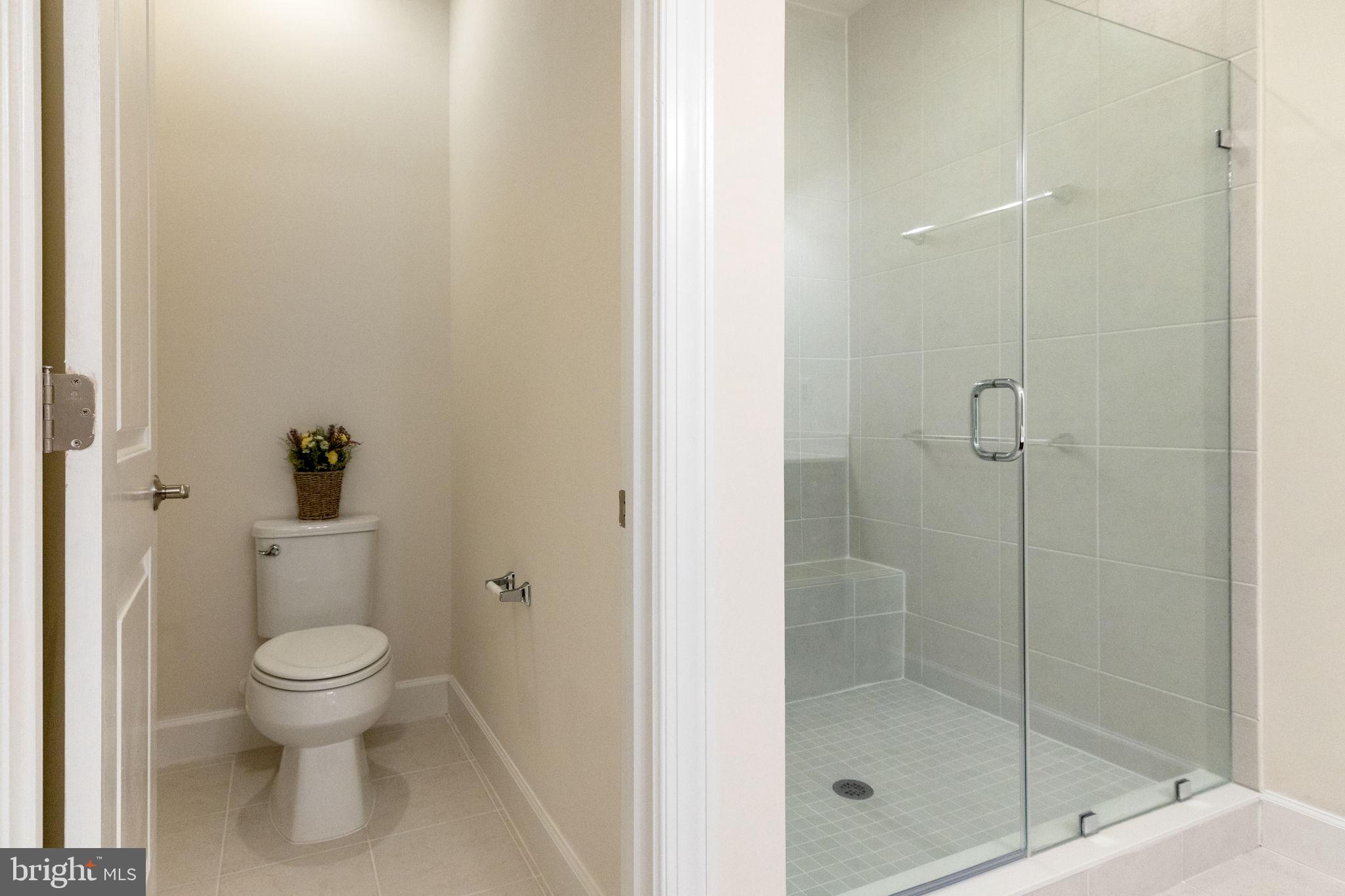 BRADLEY SQUARE - Residential