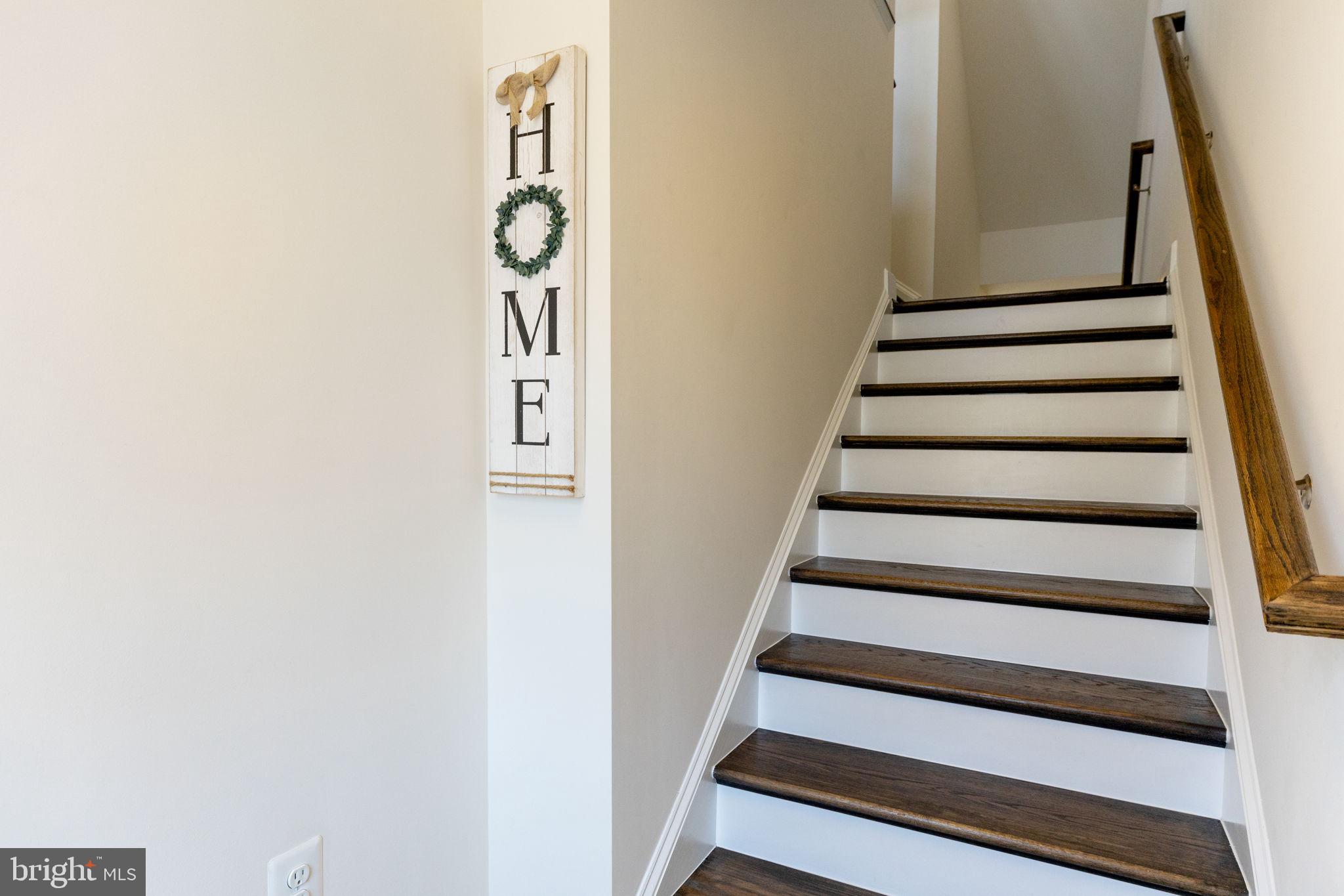 BRADLEY SQUARE - Residential