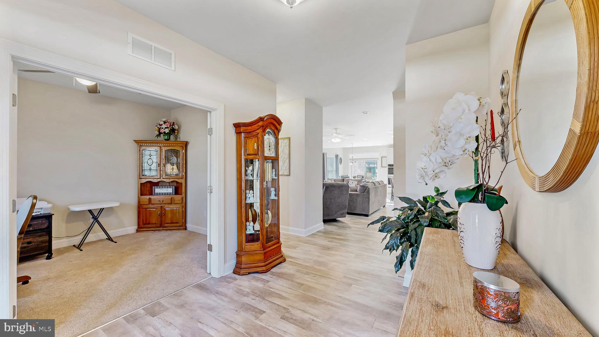594 HORSE TRAIL LANE