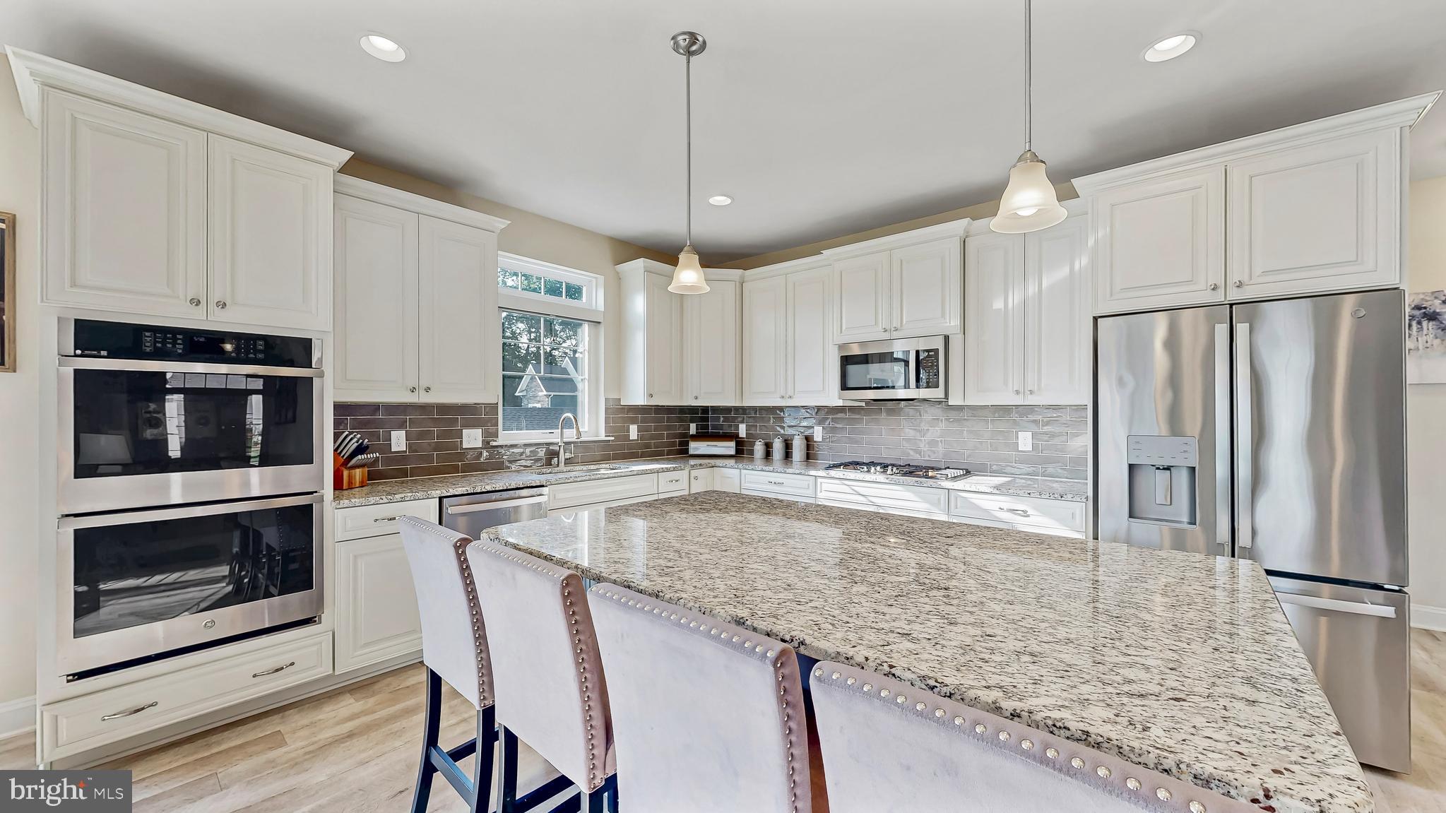 594 HORSE TRAIL LANE