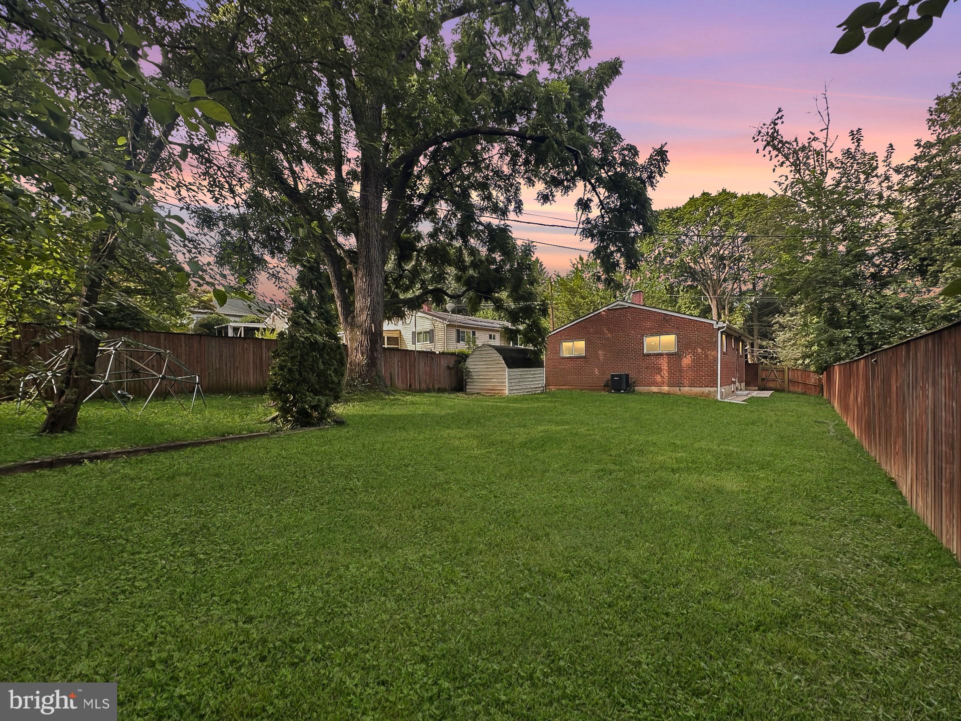 MOUNT WASHINGTON - Residential