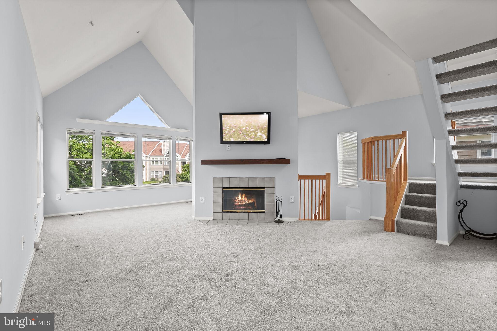 WOODLAND VILLAGE - Residential