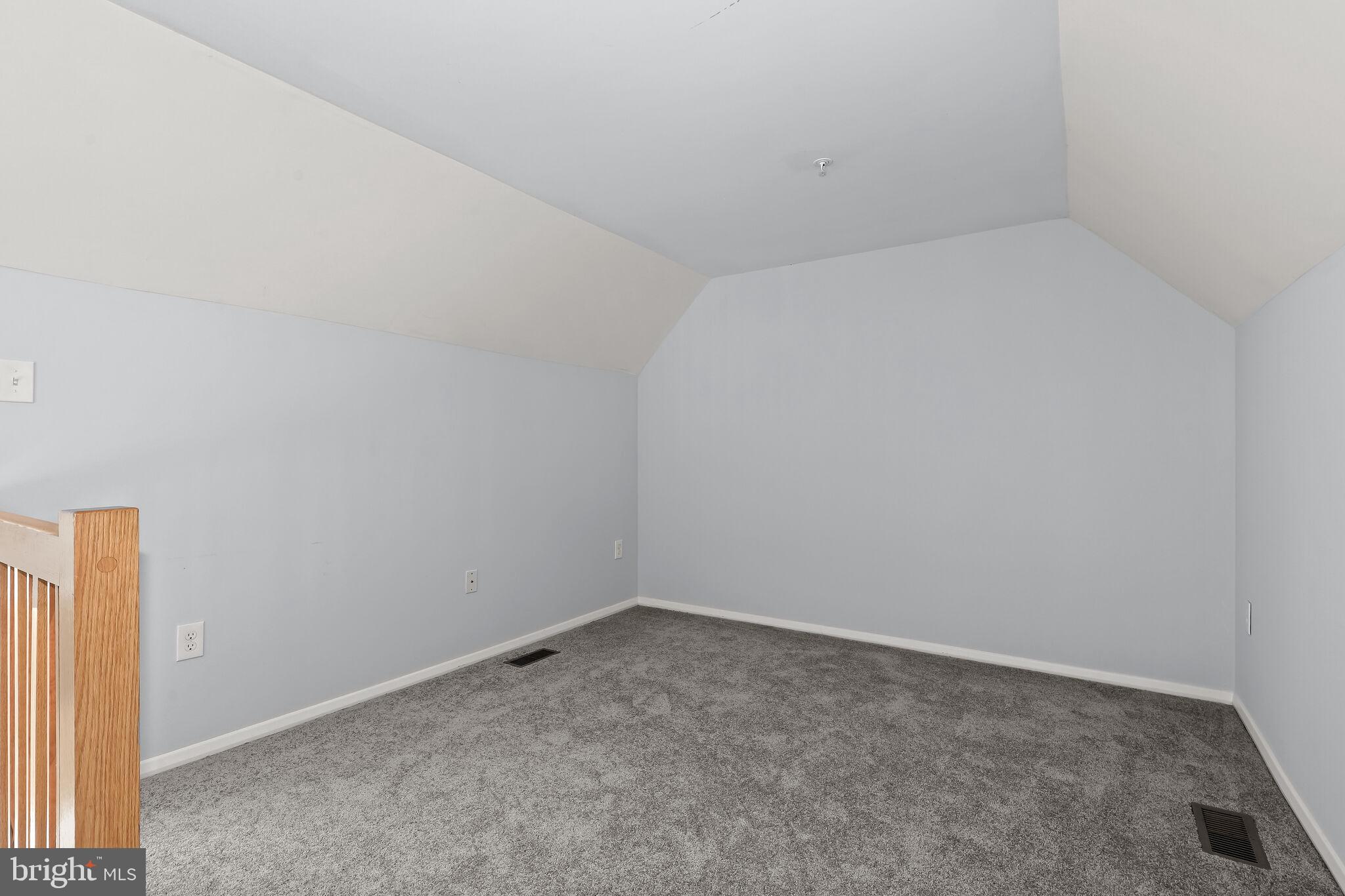 WOODLAND VILLAGE - Residential