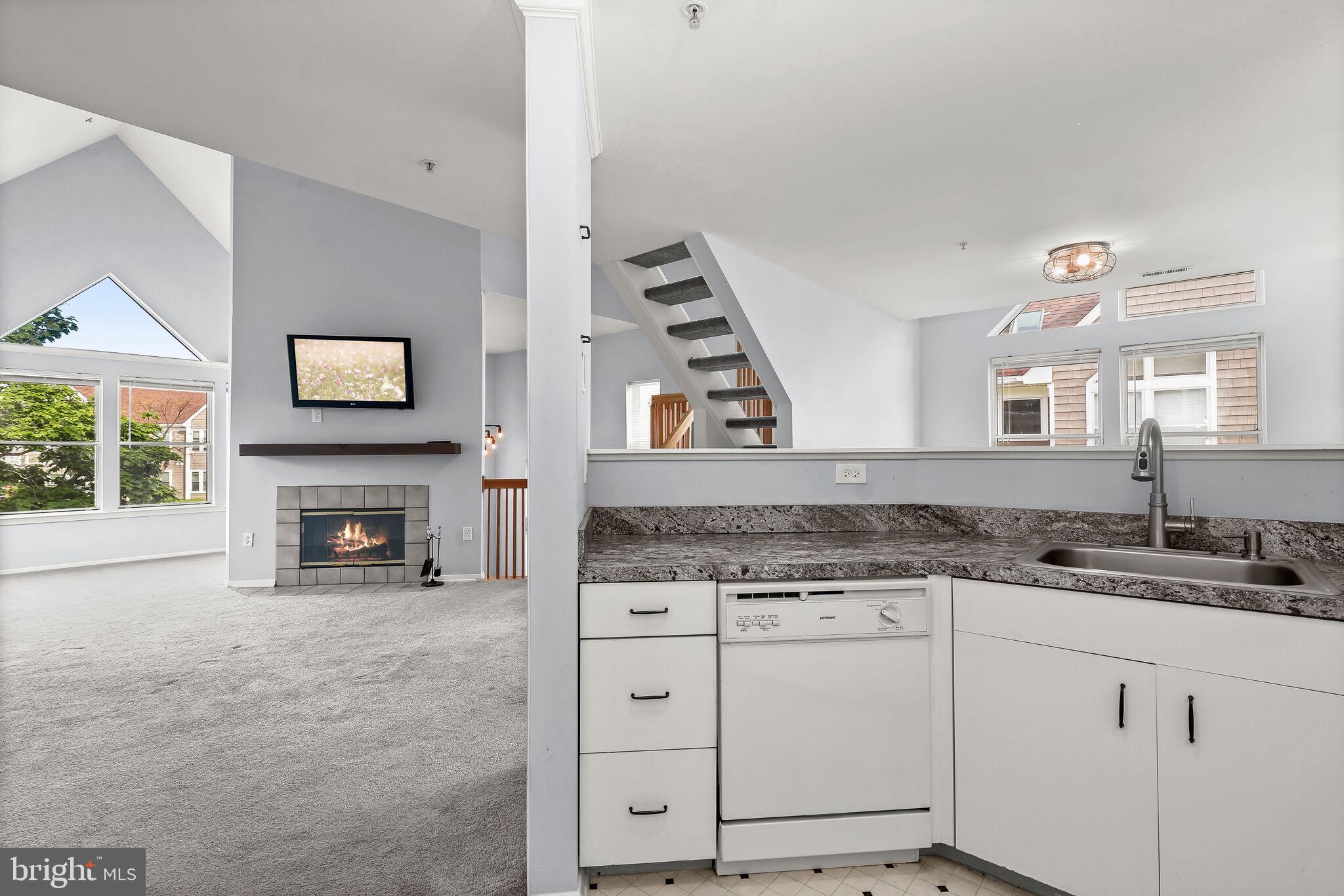 WOODLAND VILLAGE - Residential