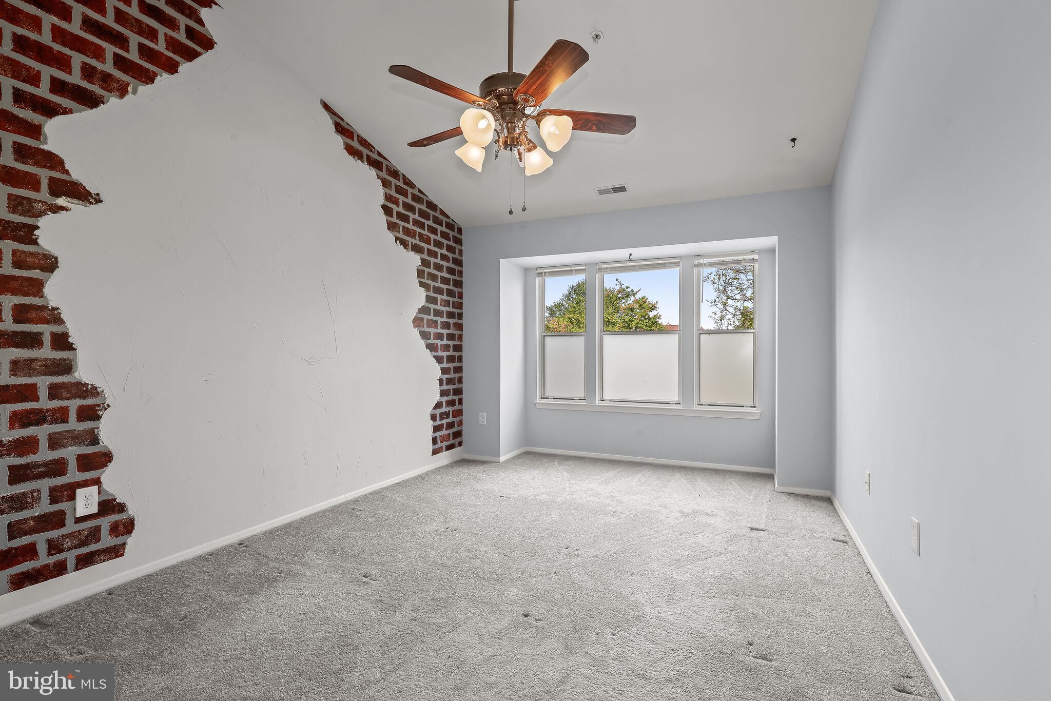 WOODLAND VILLAGE - Residential