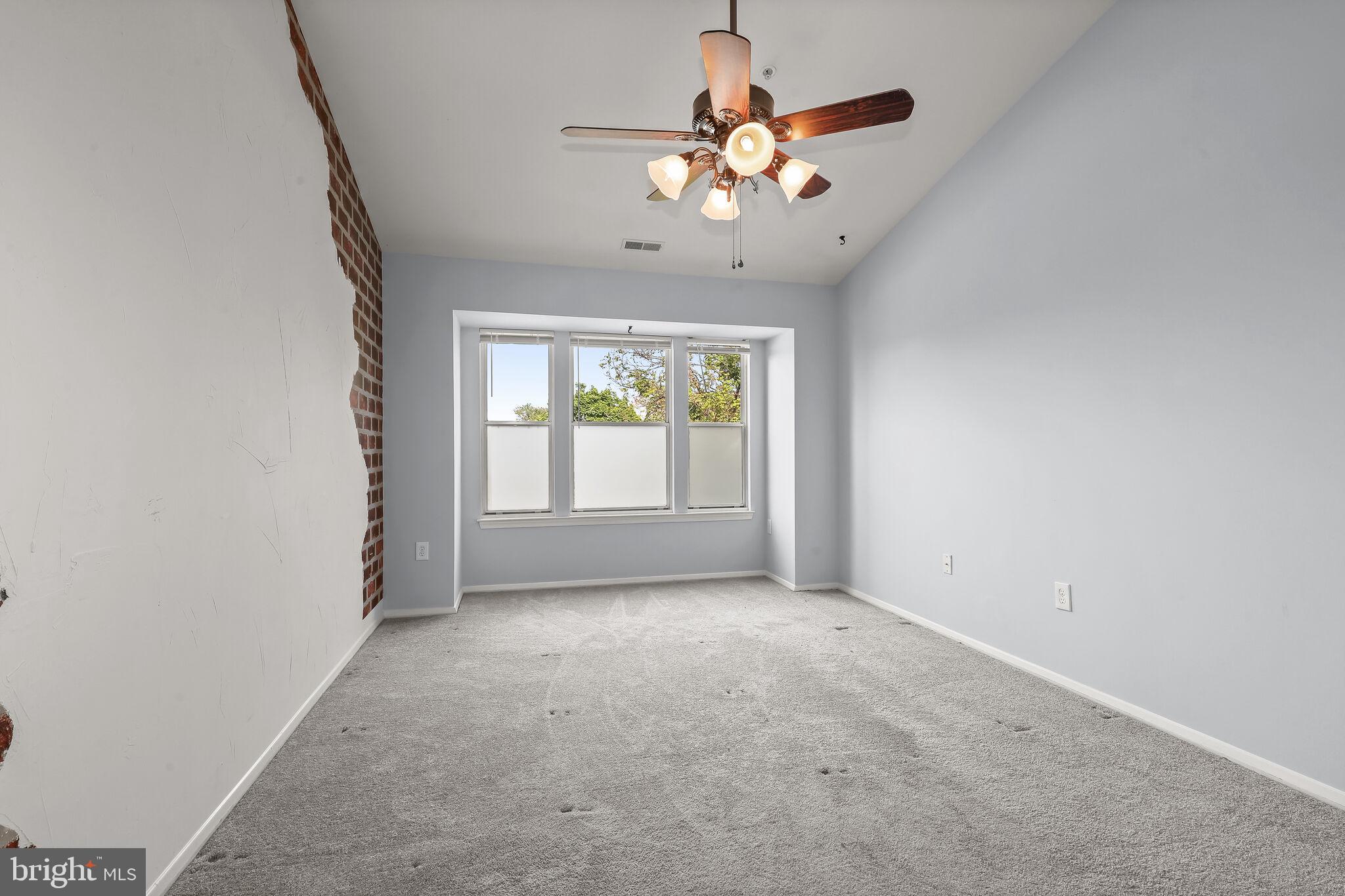 WOODLAND VILLAGE - Residential