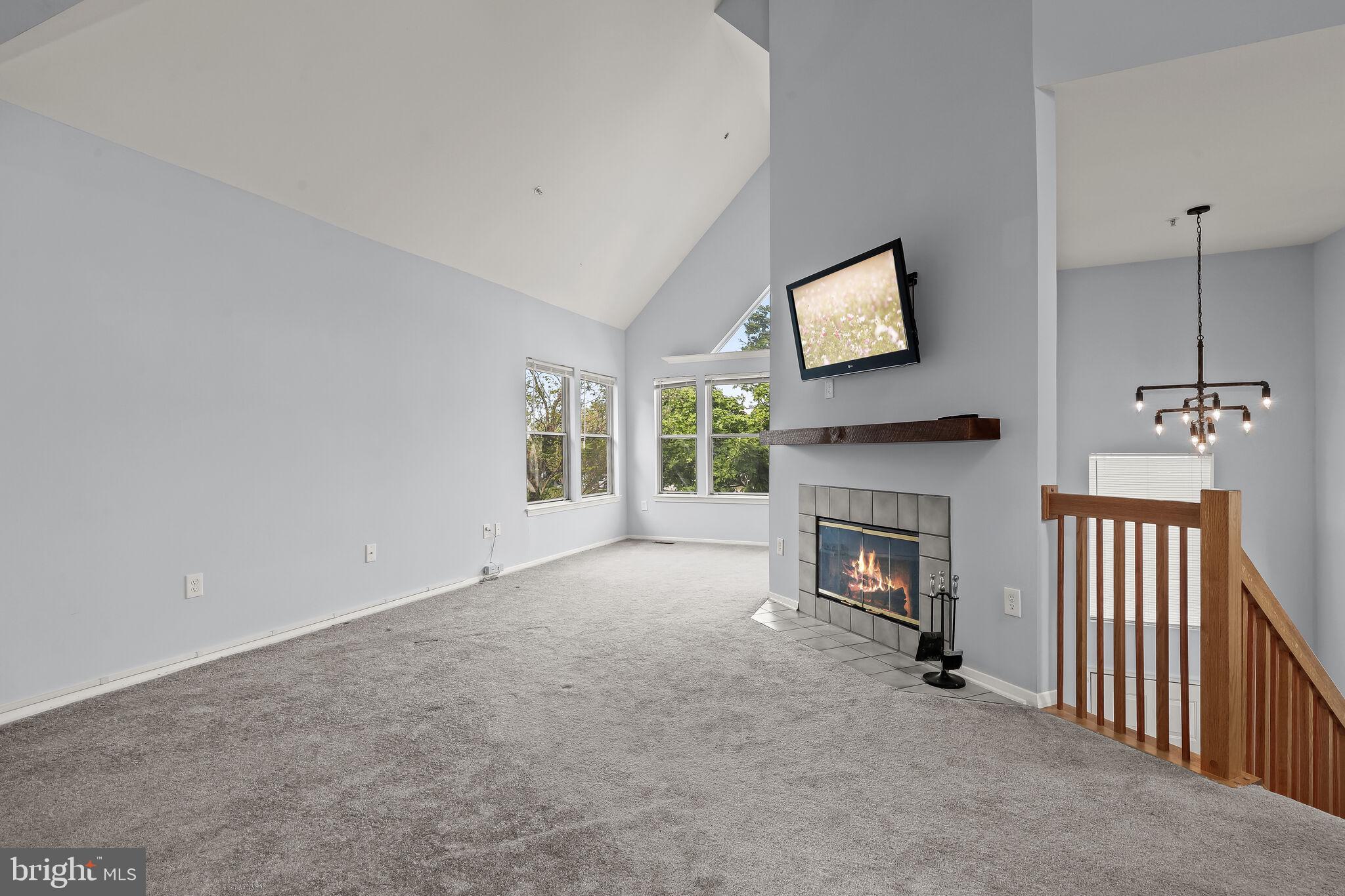 WOODLAND VILLAGE - Residential