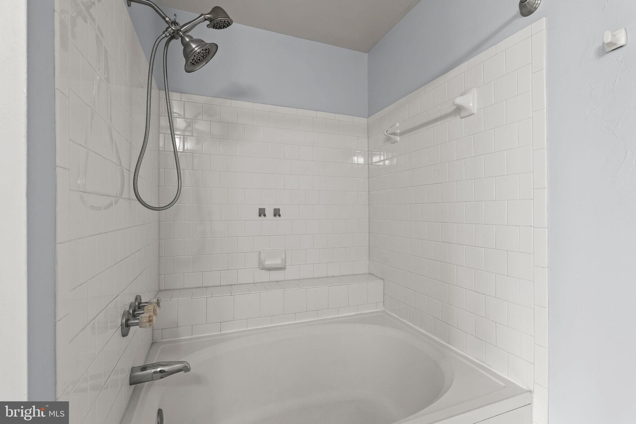 WOODLAND VILLAGE - Residential