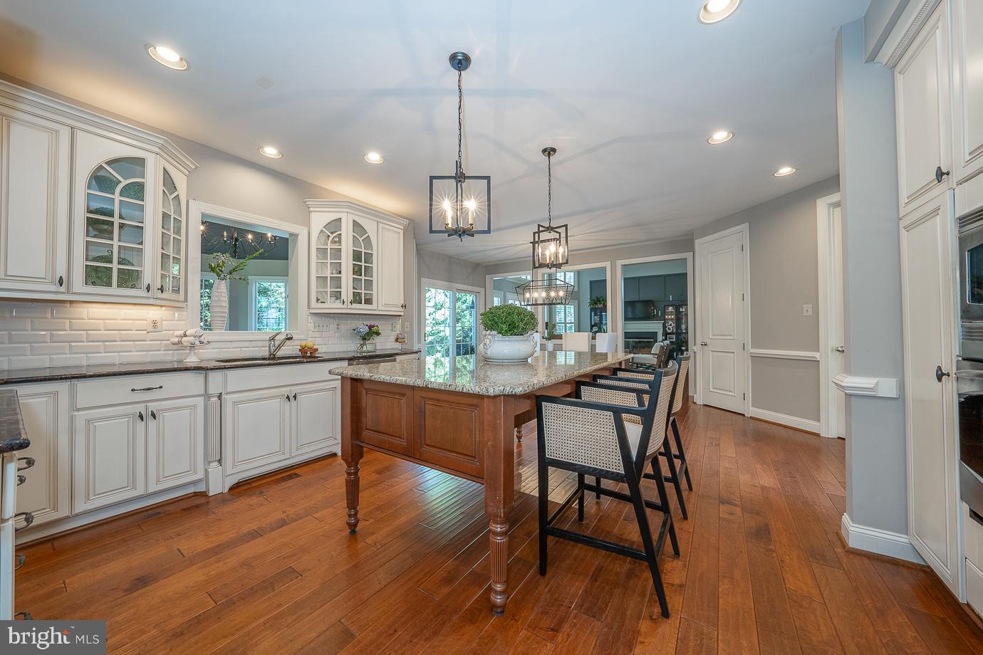 EST AT MILL CREEK - Residential