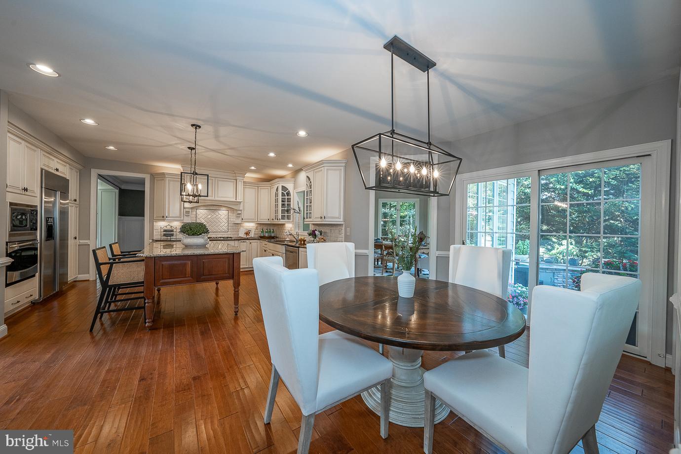 EST AT MILL CREEK - Residential