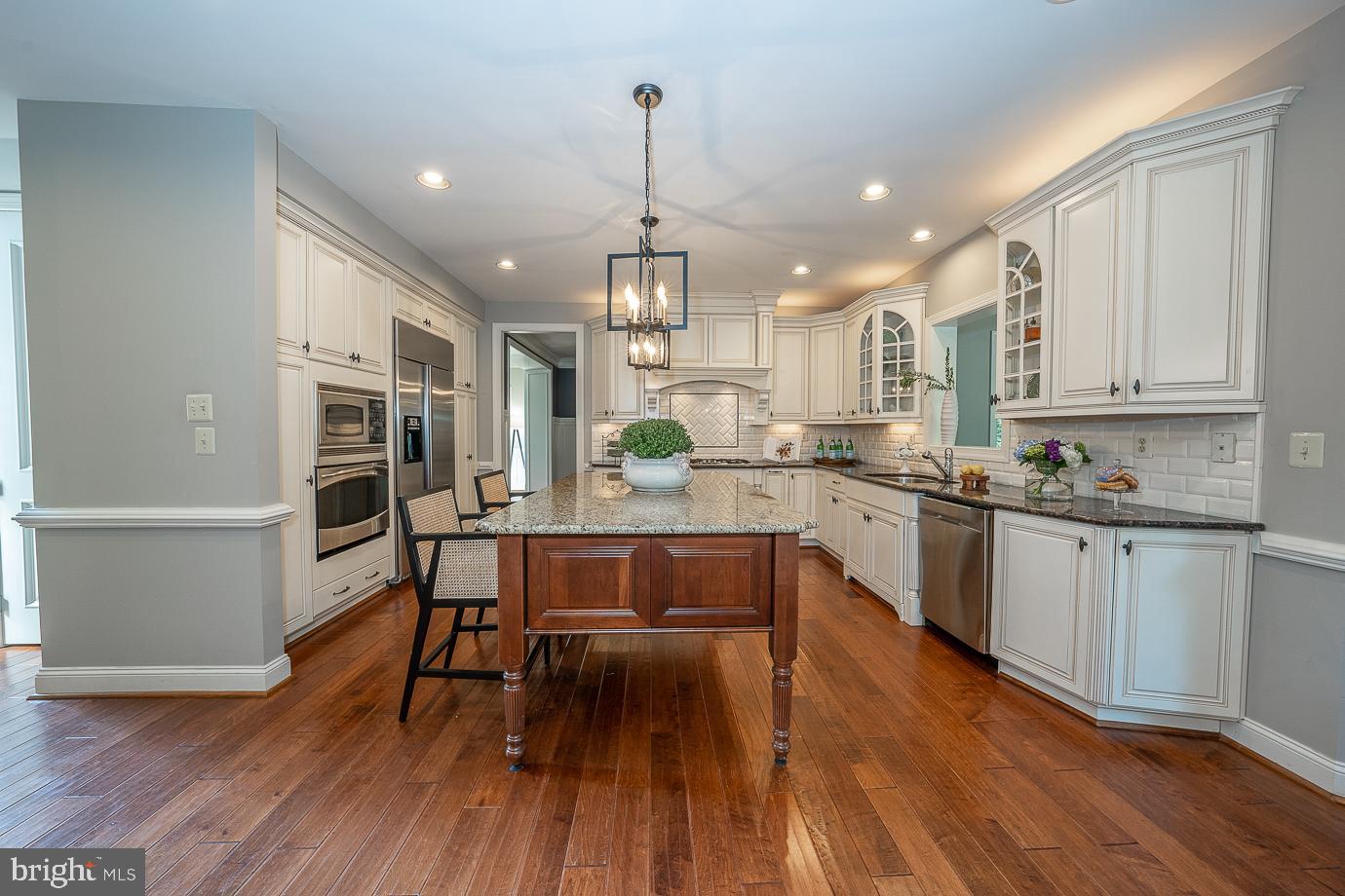 EST AT MILL CREEK - Residential