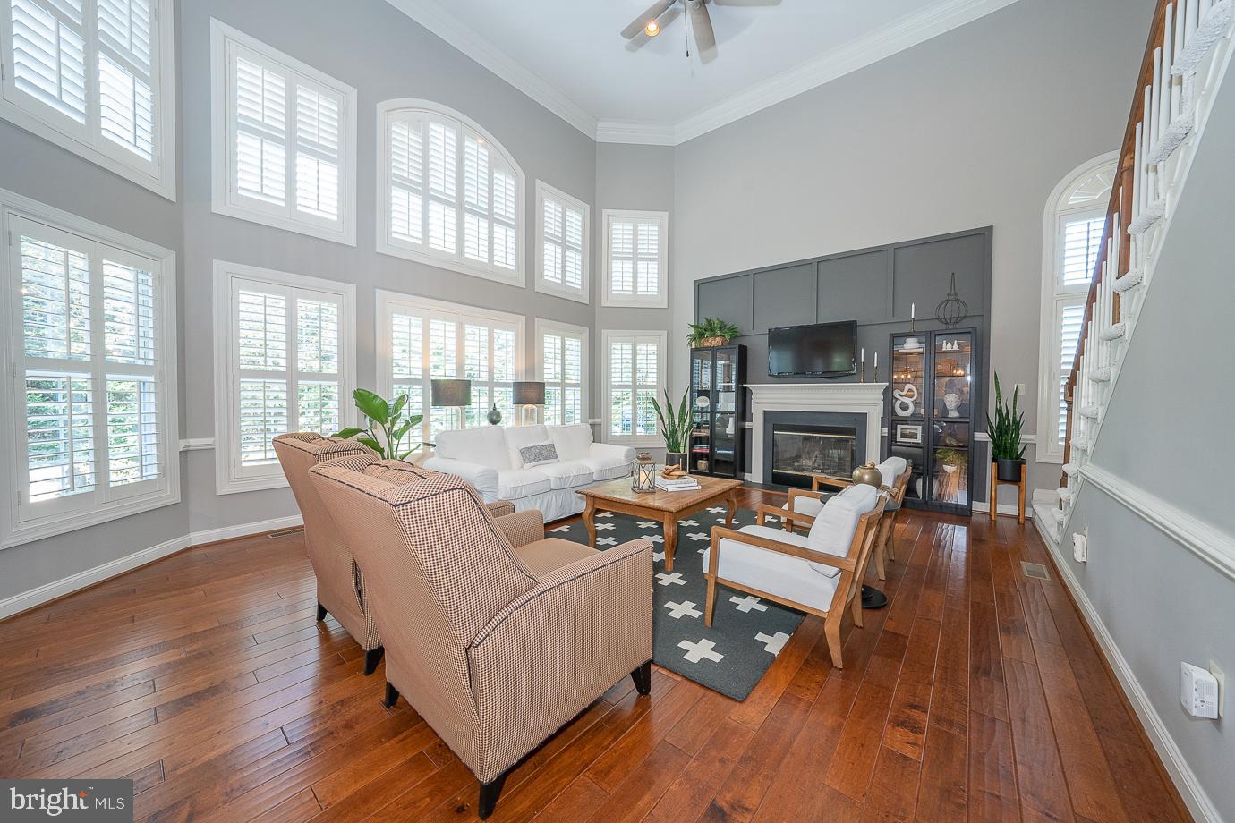 EST AT MILL CREEK - Residential