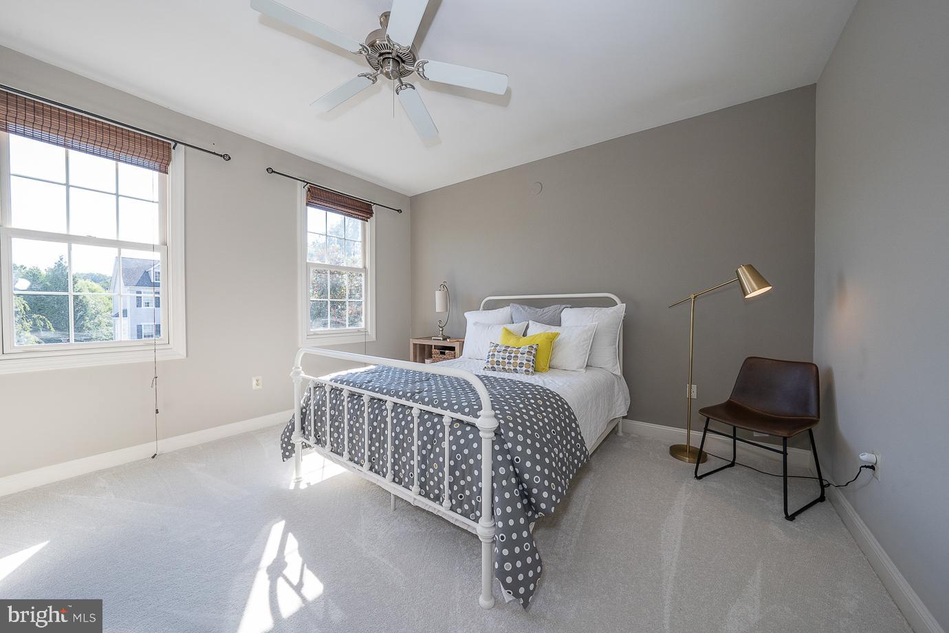 EST AT MILL CREEK - Residential