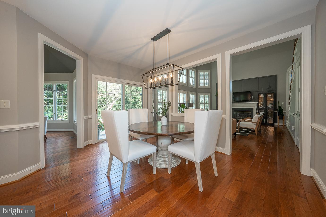 EST AT MILL CREEK - Residential