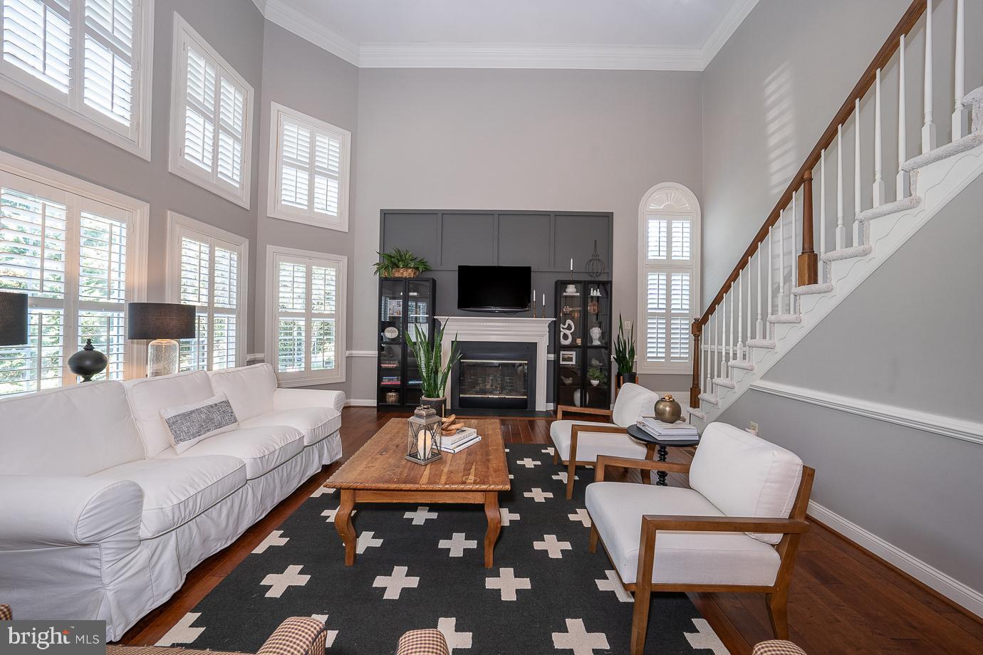 EST AT MILL CREEK - Residential