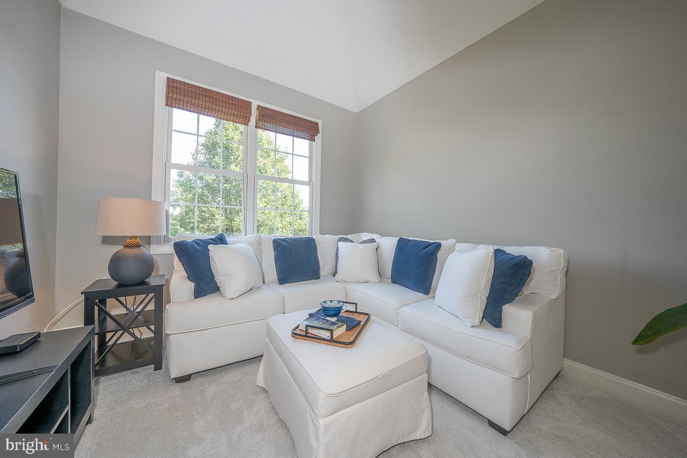 EST AT MILL CREEK - Residential