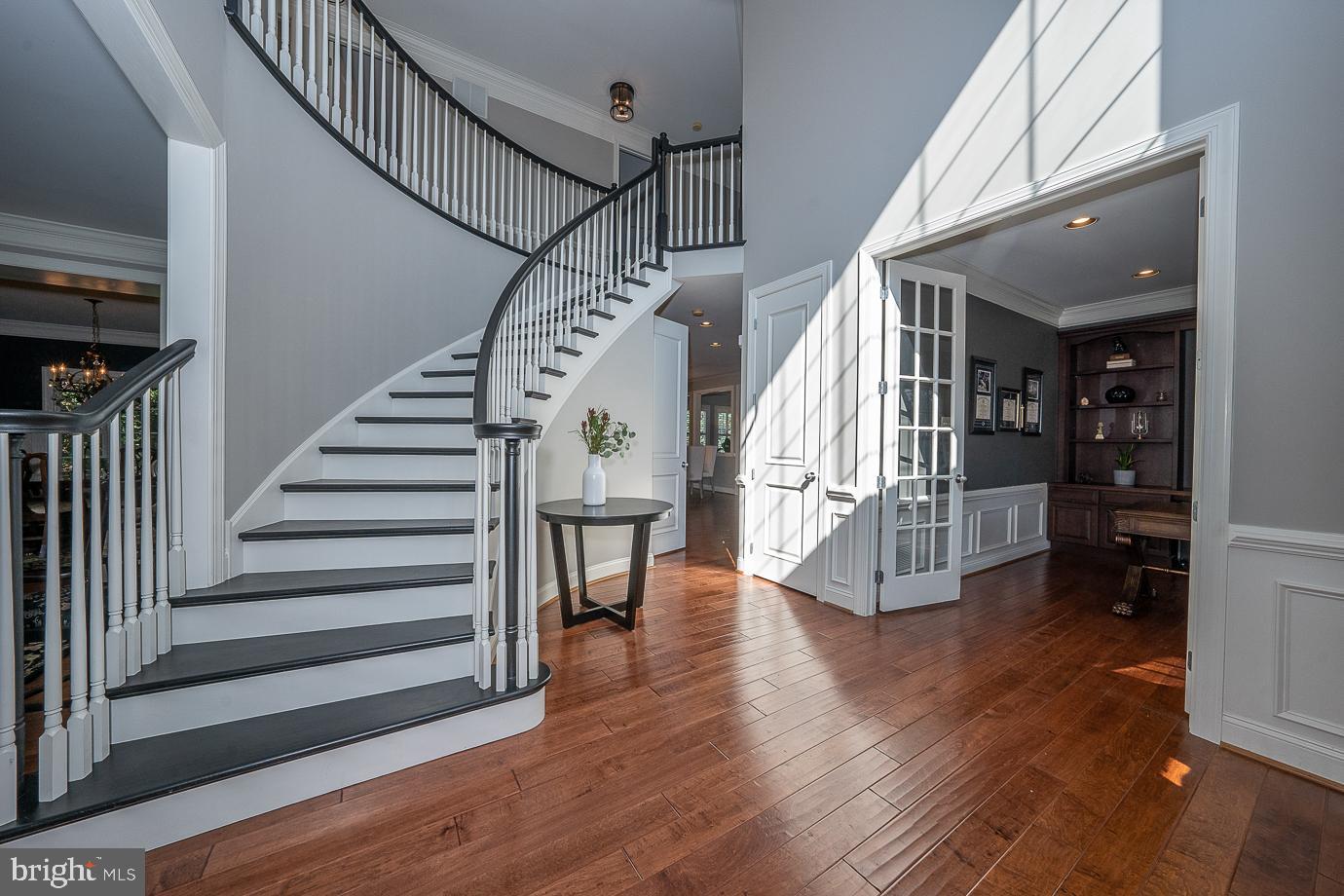 EST AT MILL CREEK - Residential