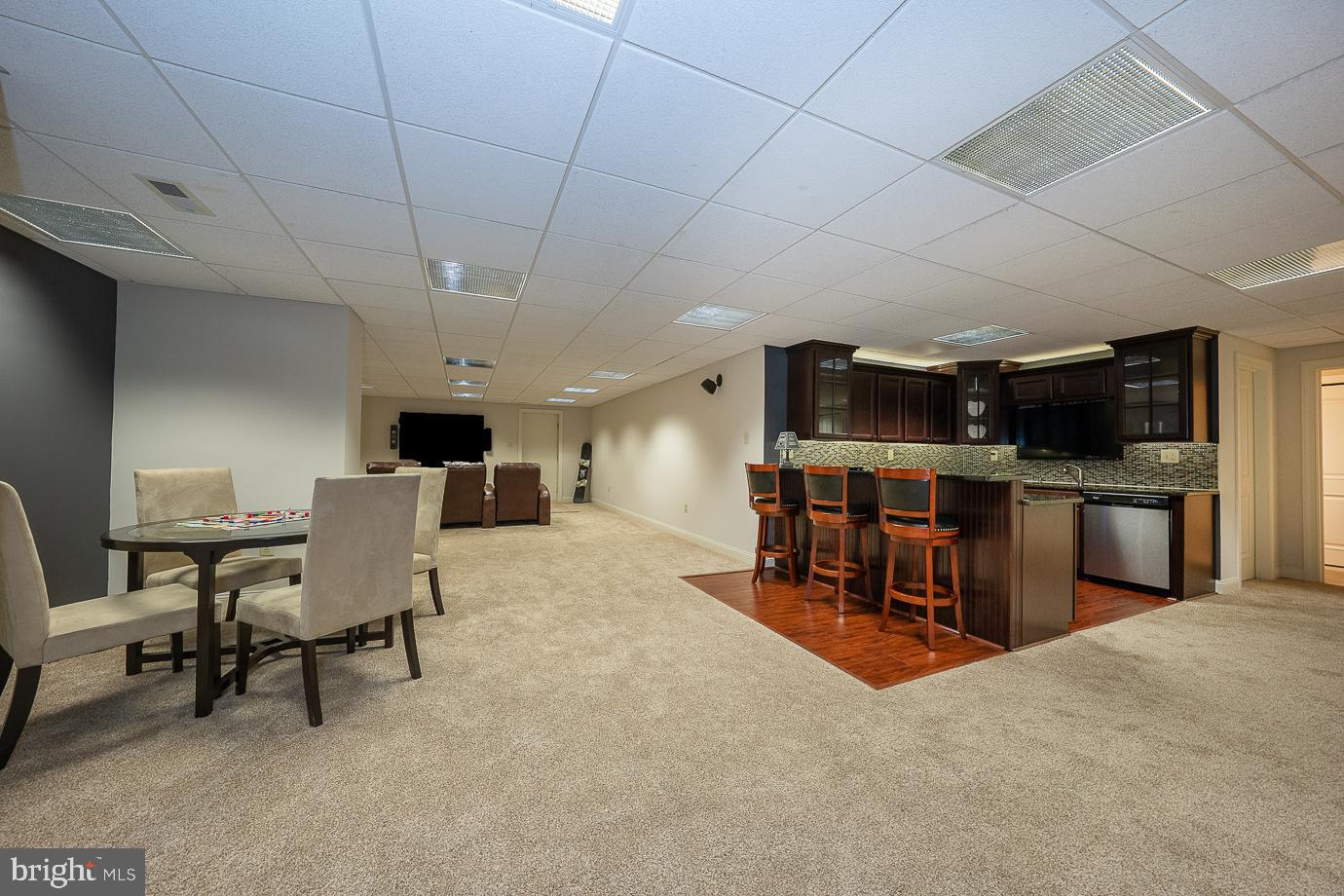 EST AT MILL CREEK - Residential