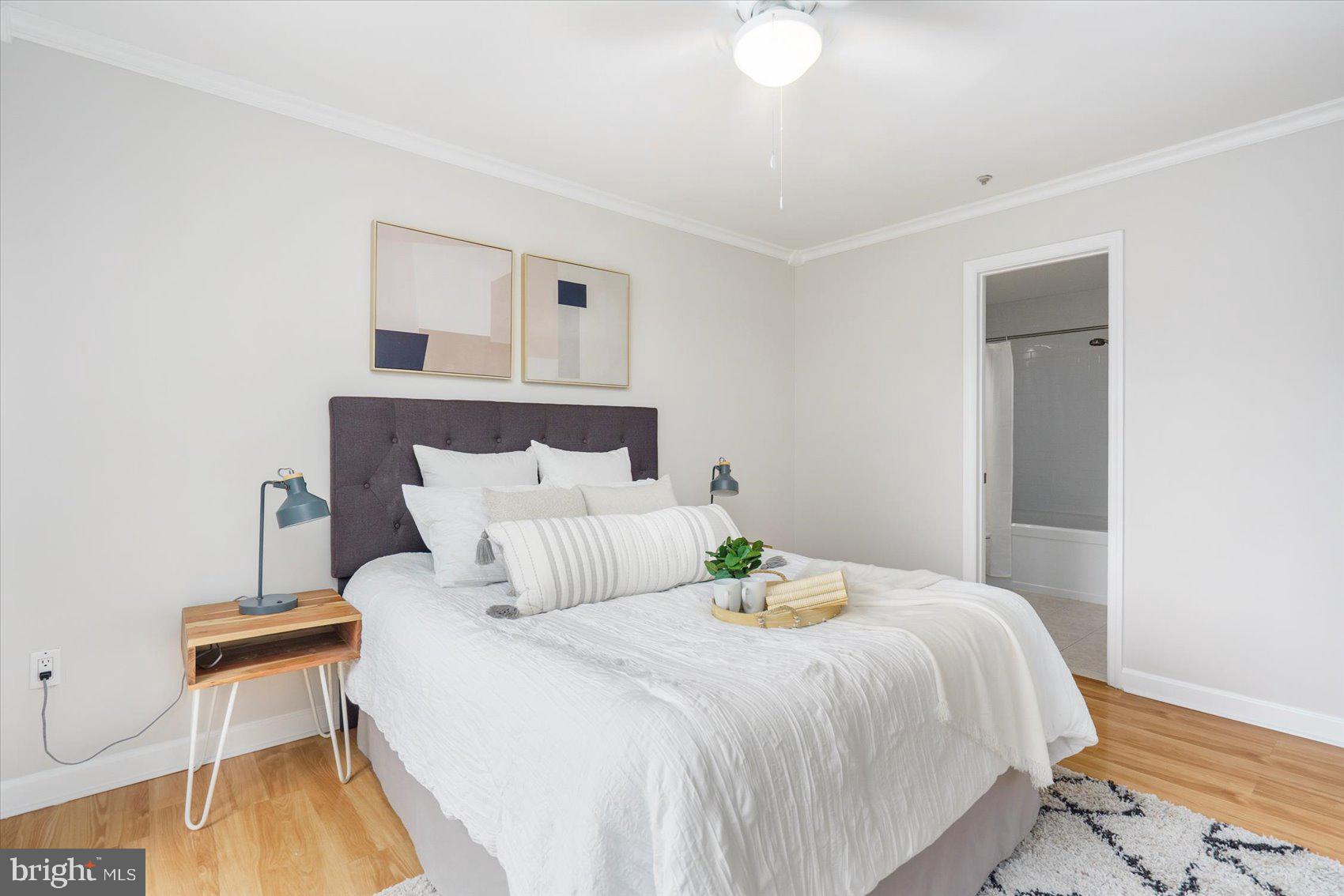 FALLS GABLE - Residential