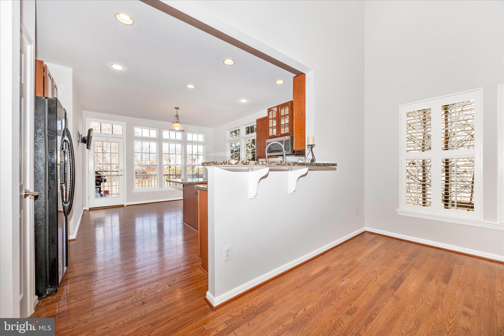 SIGNATURE CLUB AT GREENVIEW - Residential