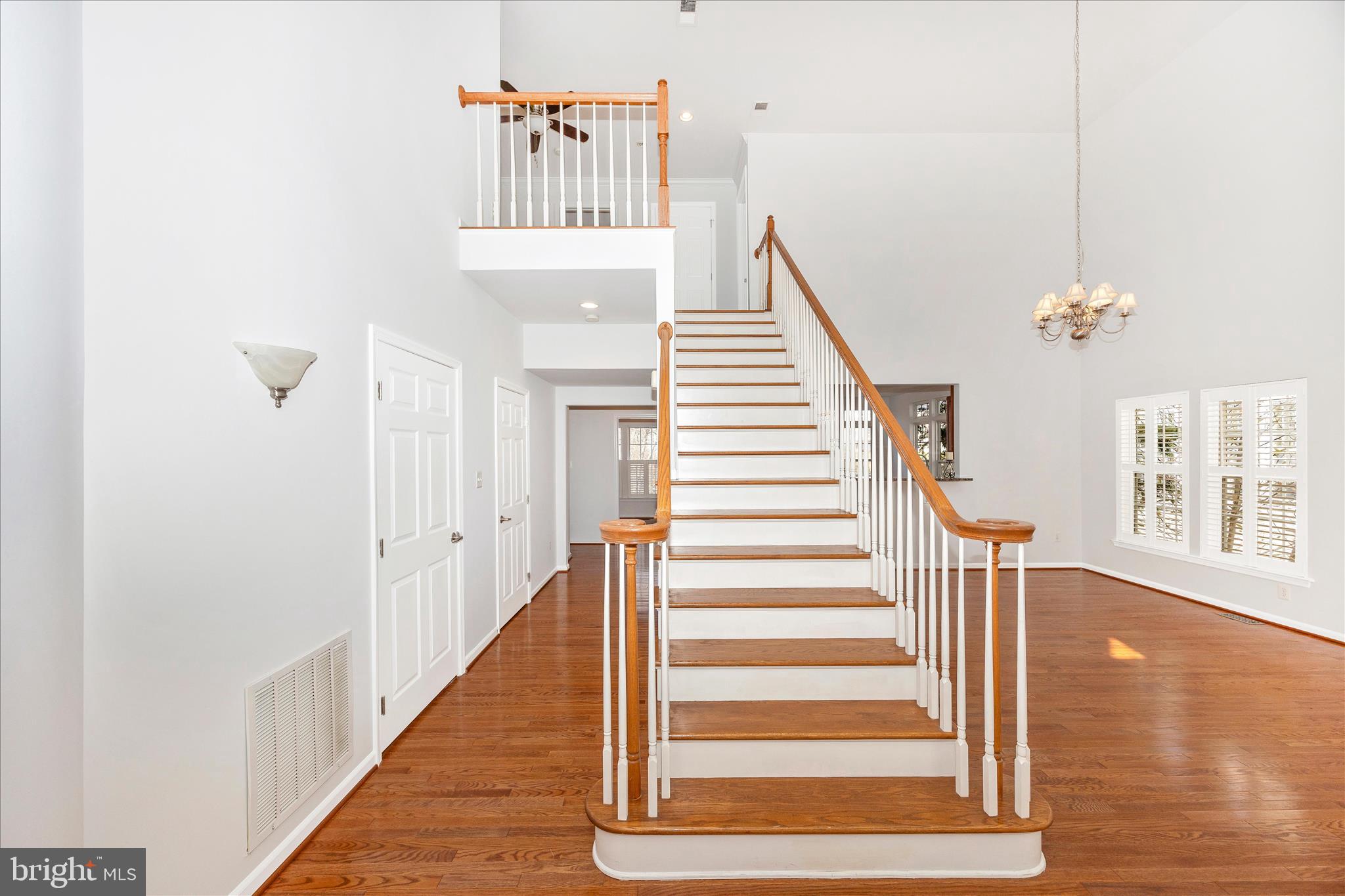 SIGNATURE CLUB AT GREENVIEW - Residential