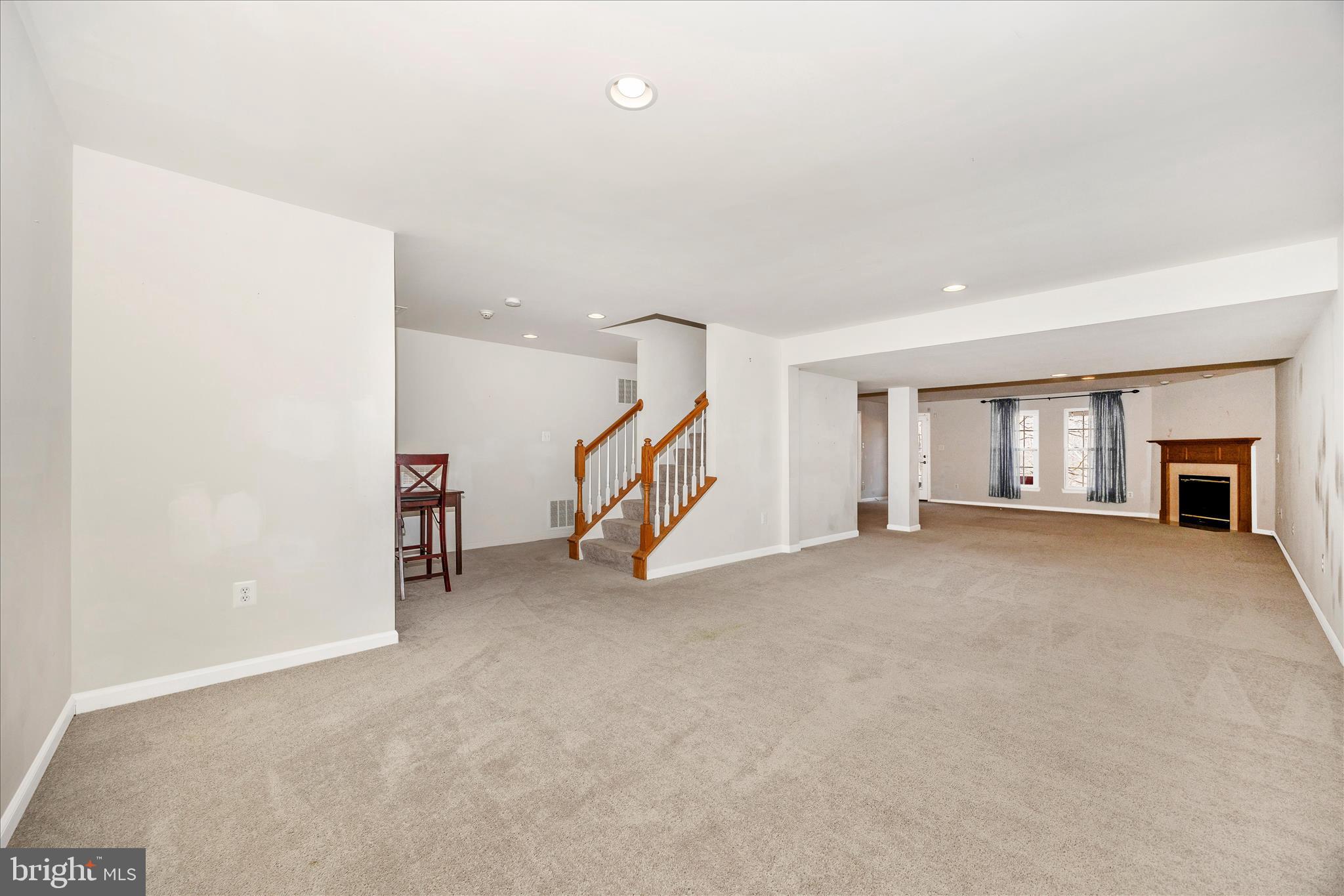 SIGNATURE CLUB AT GREENVIEW - Residential