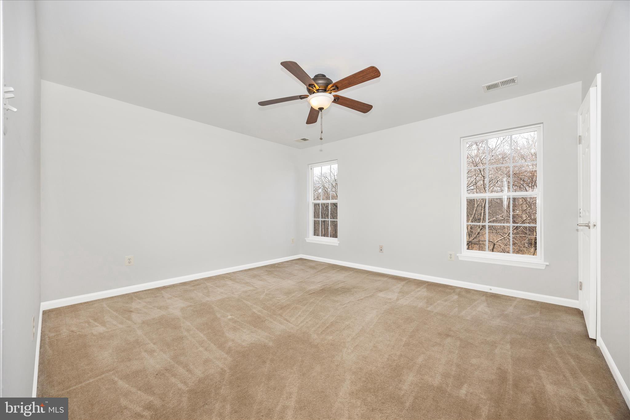 SIGNATURE CLUB AT GREENVIEW - Residential