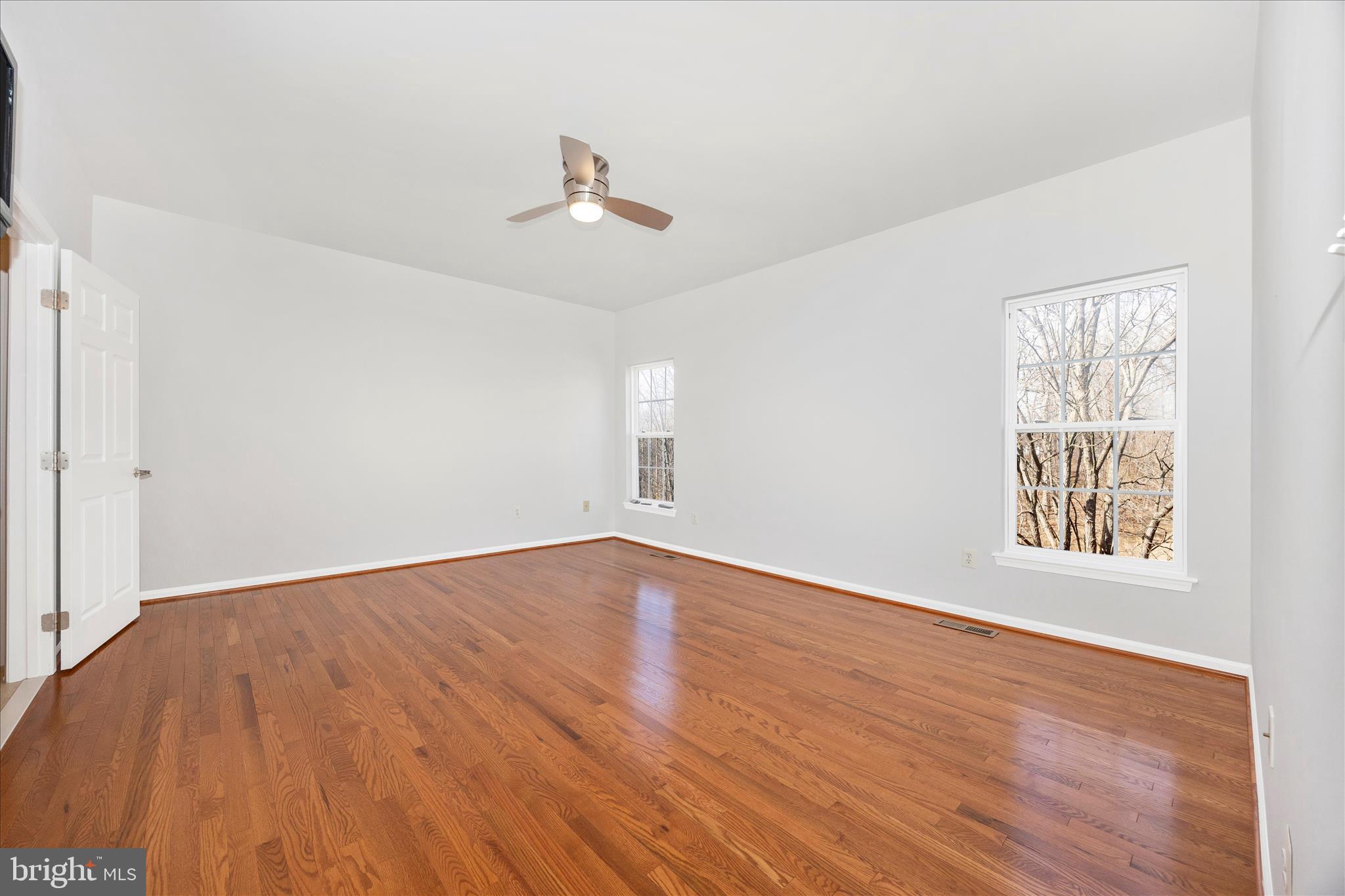 SIGNATURE CLUB AT GREENVIEW - Residential