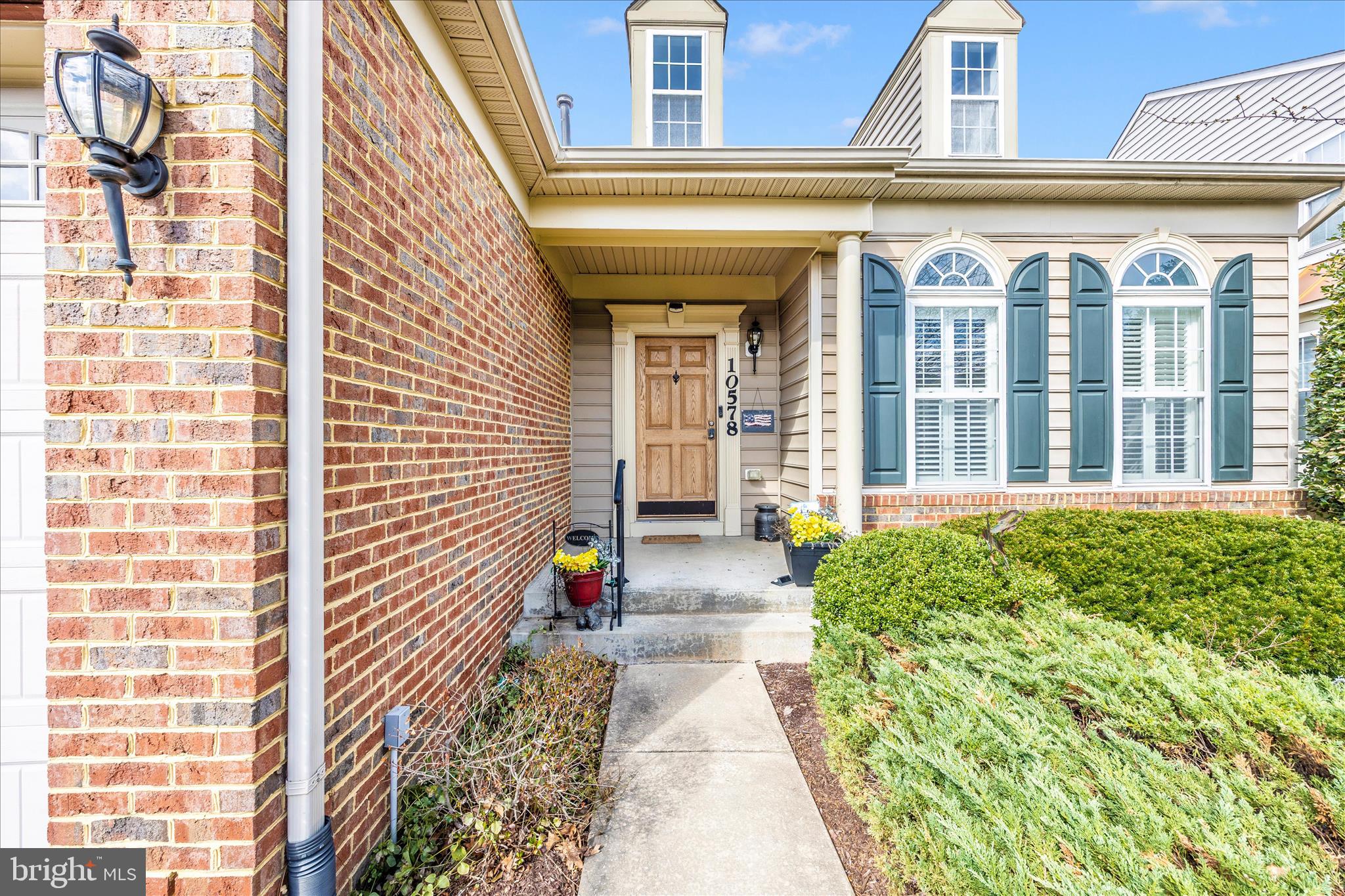 SIGNATURE CLUB AT GREENVIEW - Residential