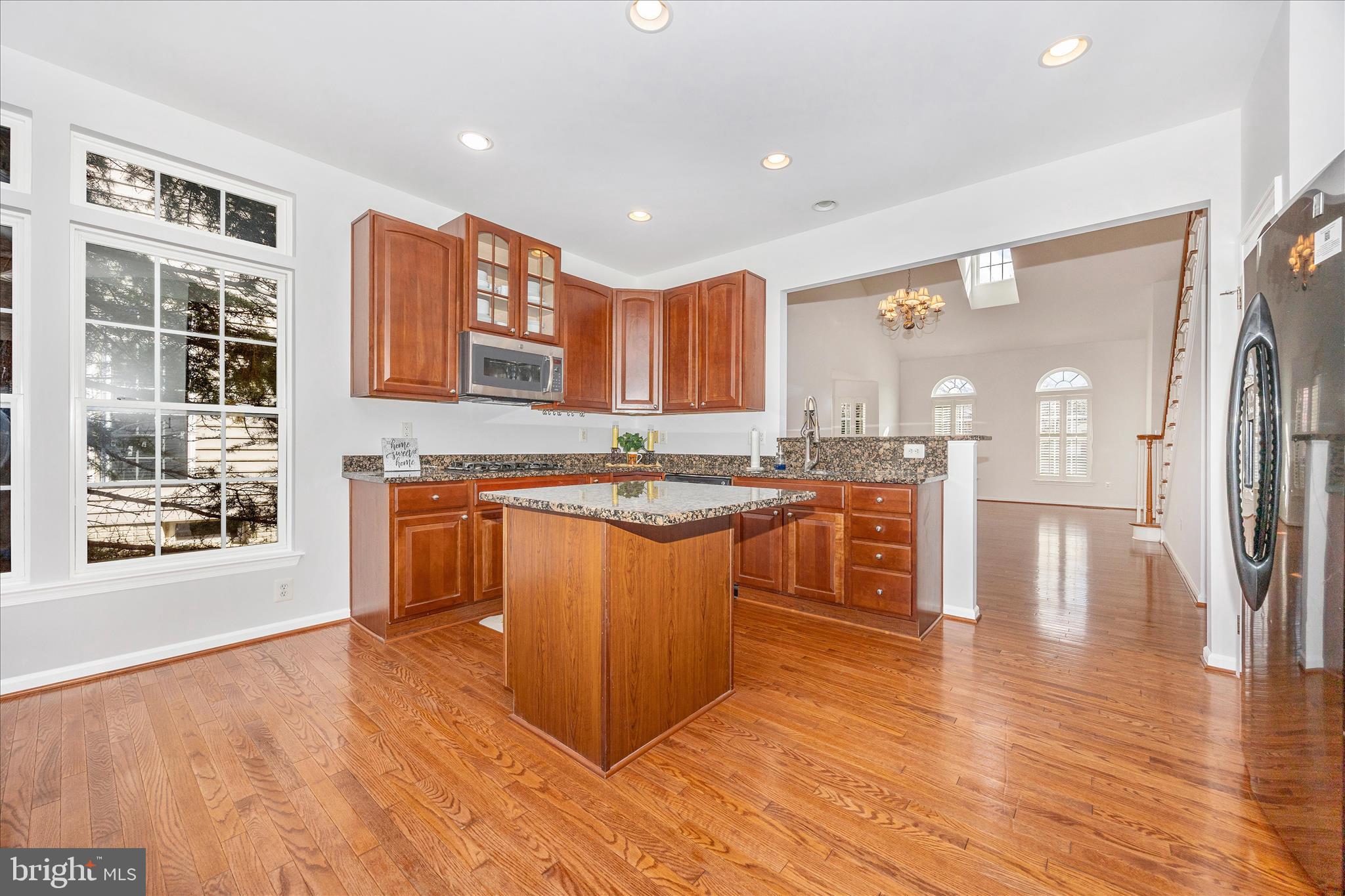 SIGNATURE CLUB AT GREENVIEW - Residential