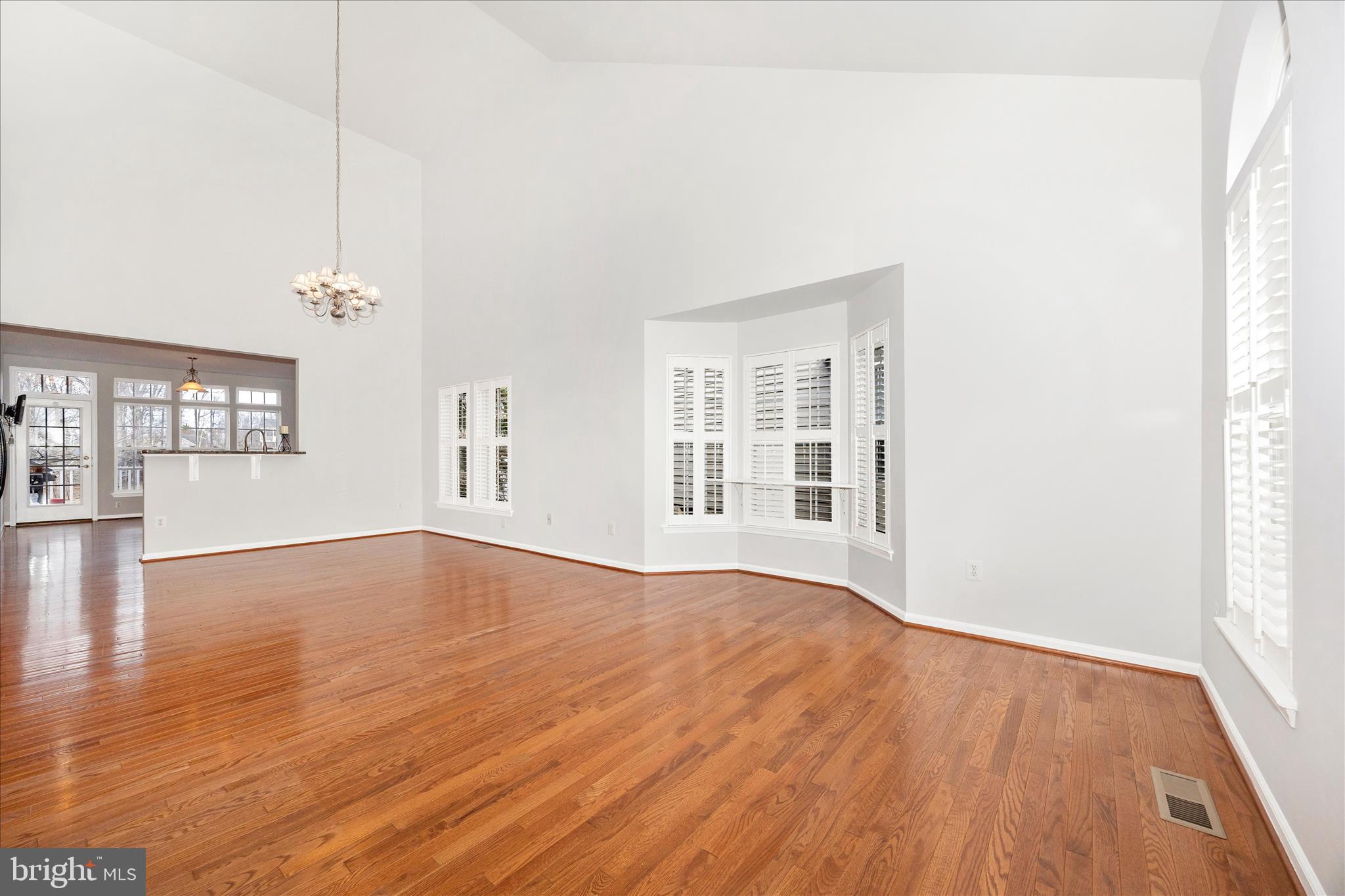 SIGNATURE CLUB AT GREENVIEW - Residential