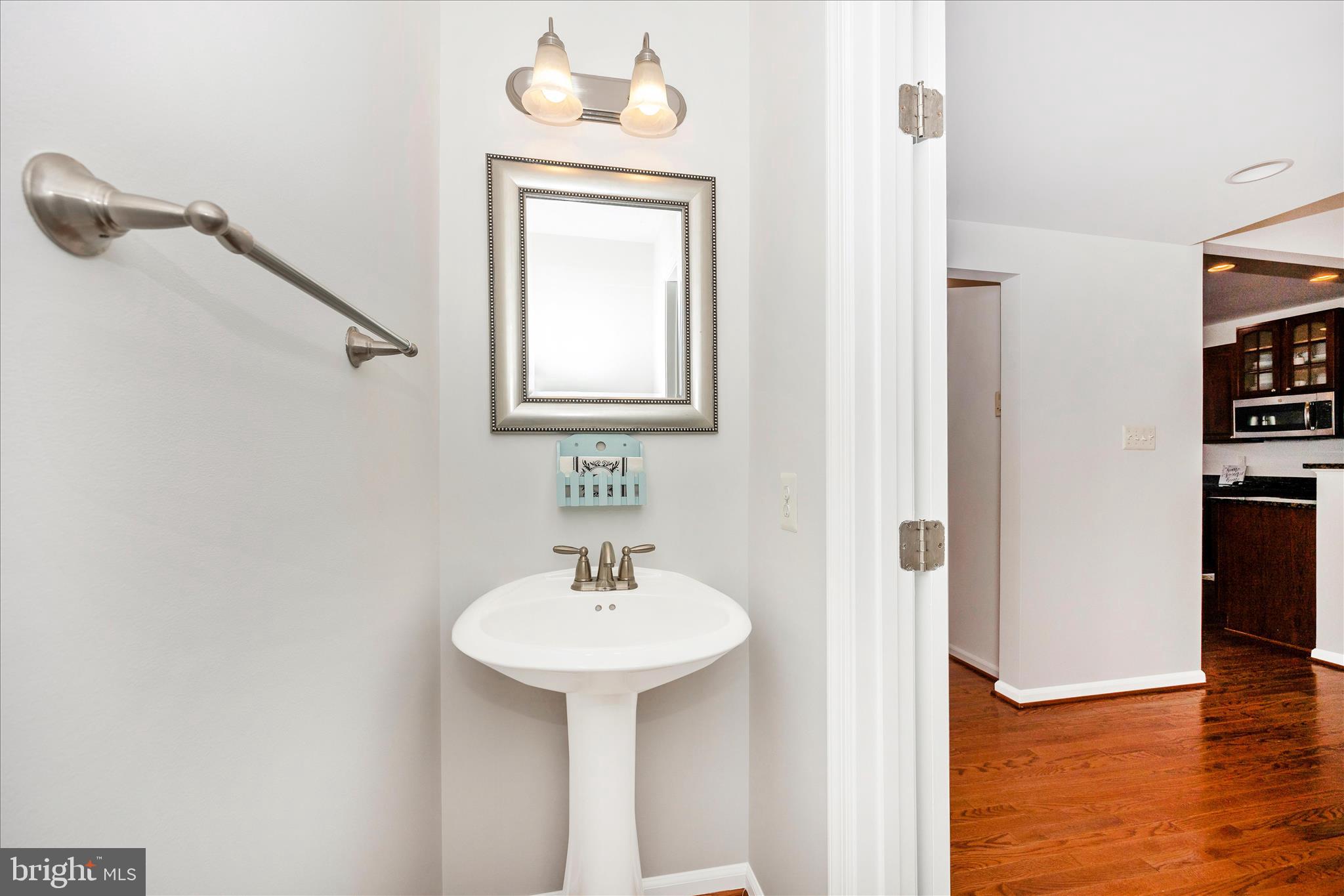 SIGNATURE CLUB AT GREENVIEW - Residential