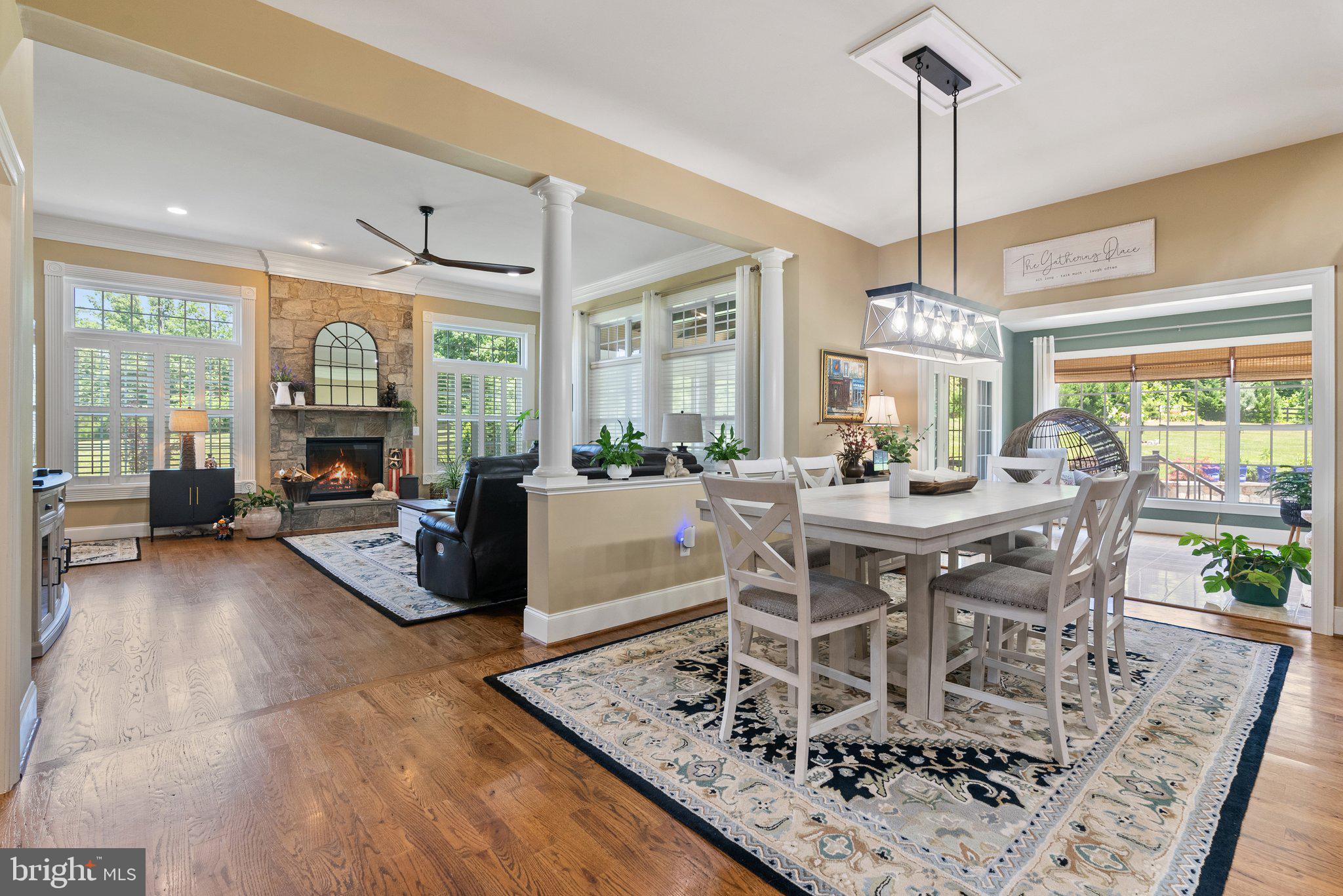 STONE FOX ESTATES - Residential