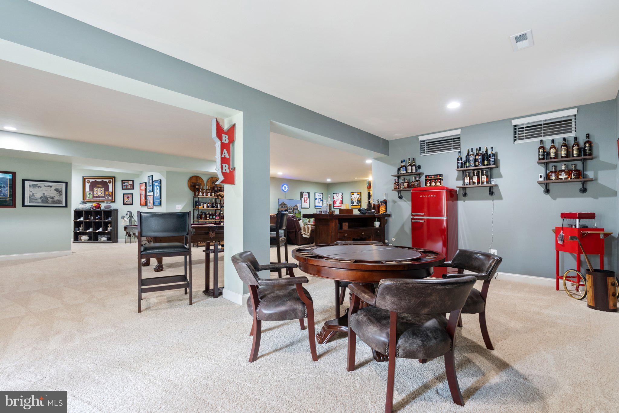 STONE FOX ESTATES - Residential