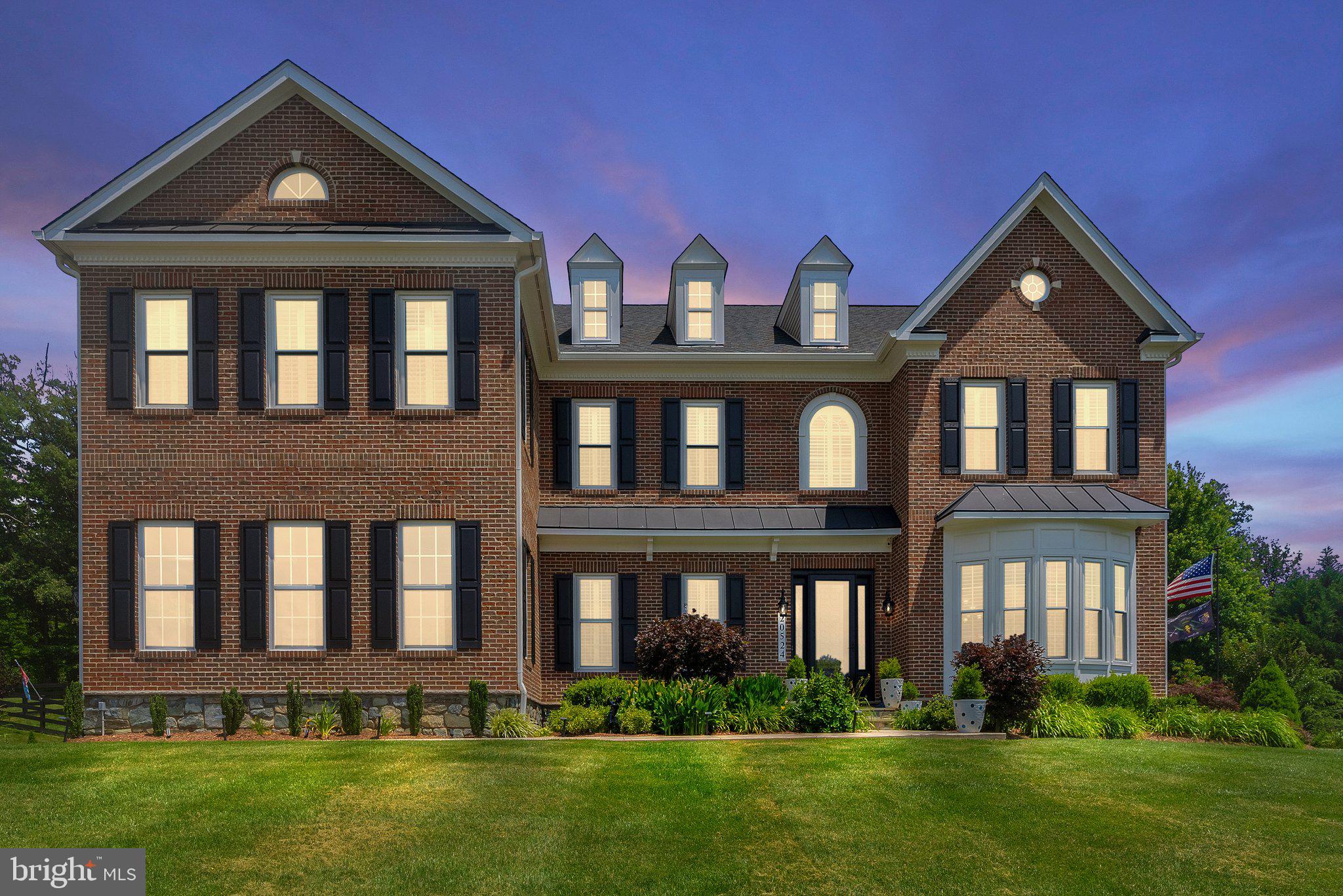 STONE FOX ESTATES - Residential