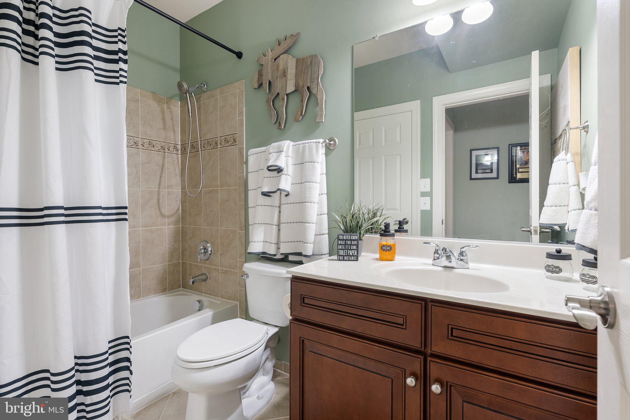 STONE FOX ESTATES - Residential