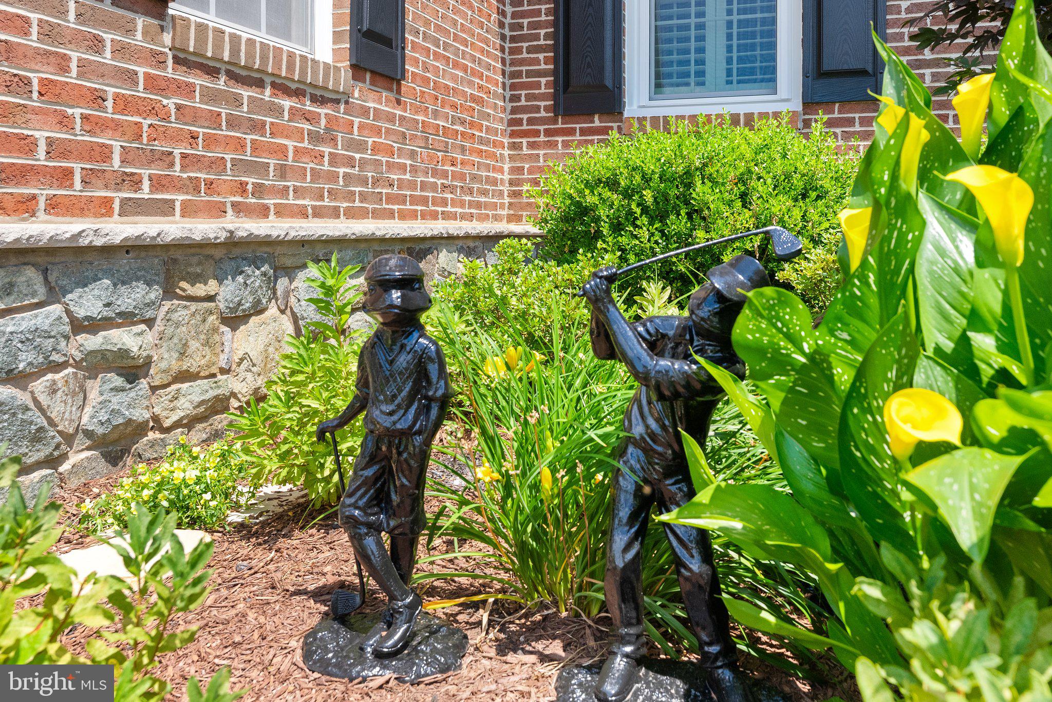 STONE FOX ESTATES - Residential