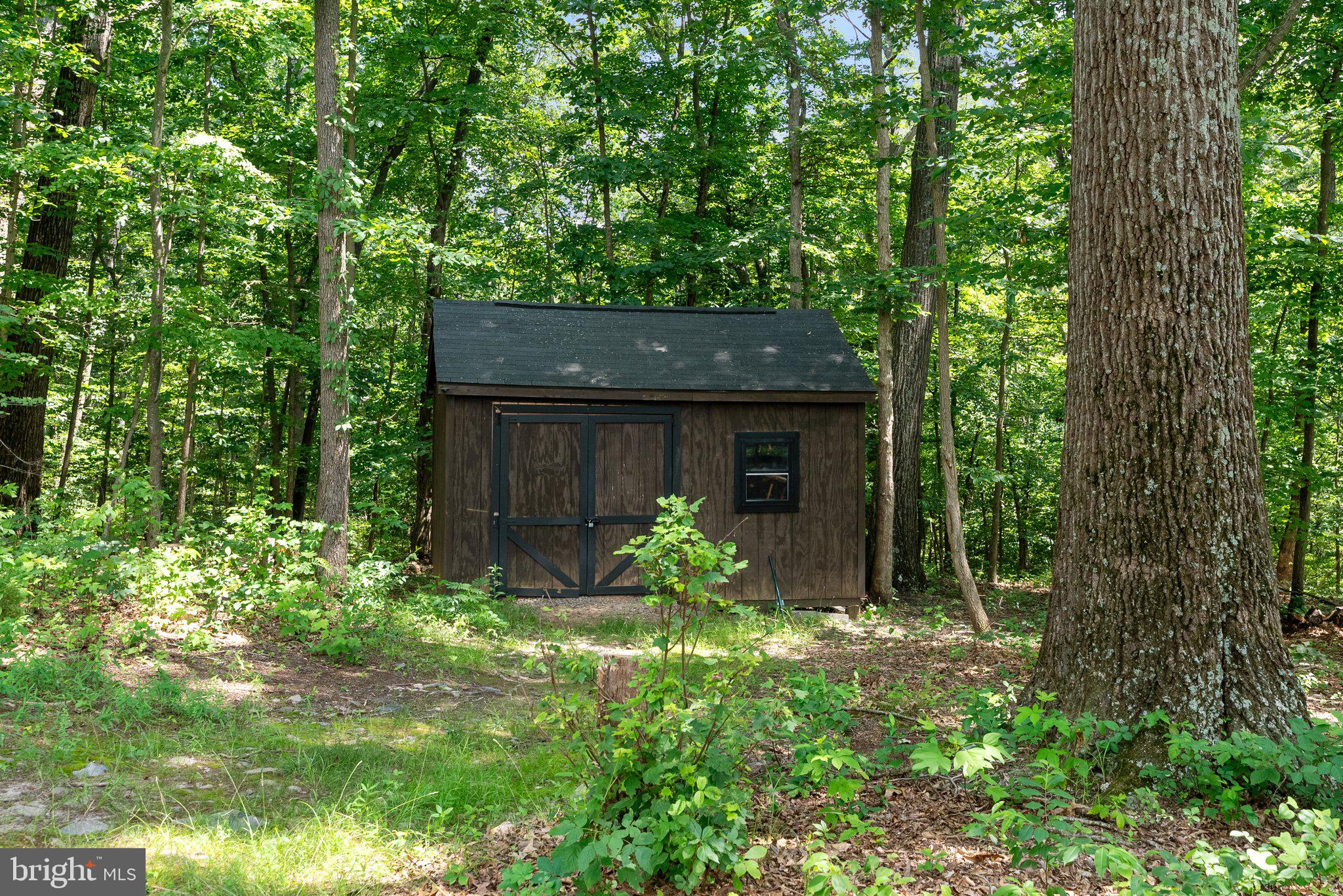 STONE FOX ESTATES - Residential