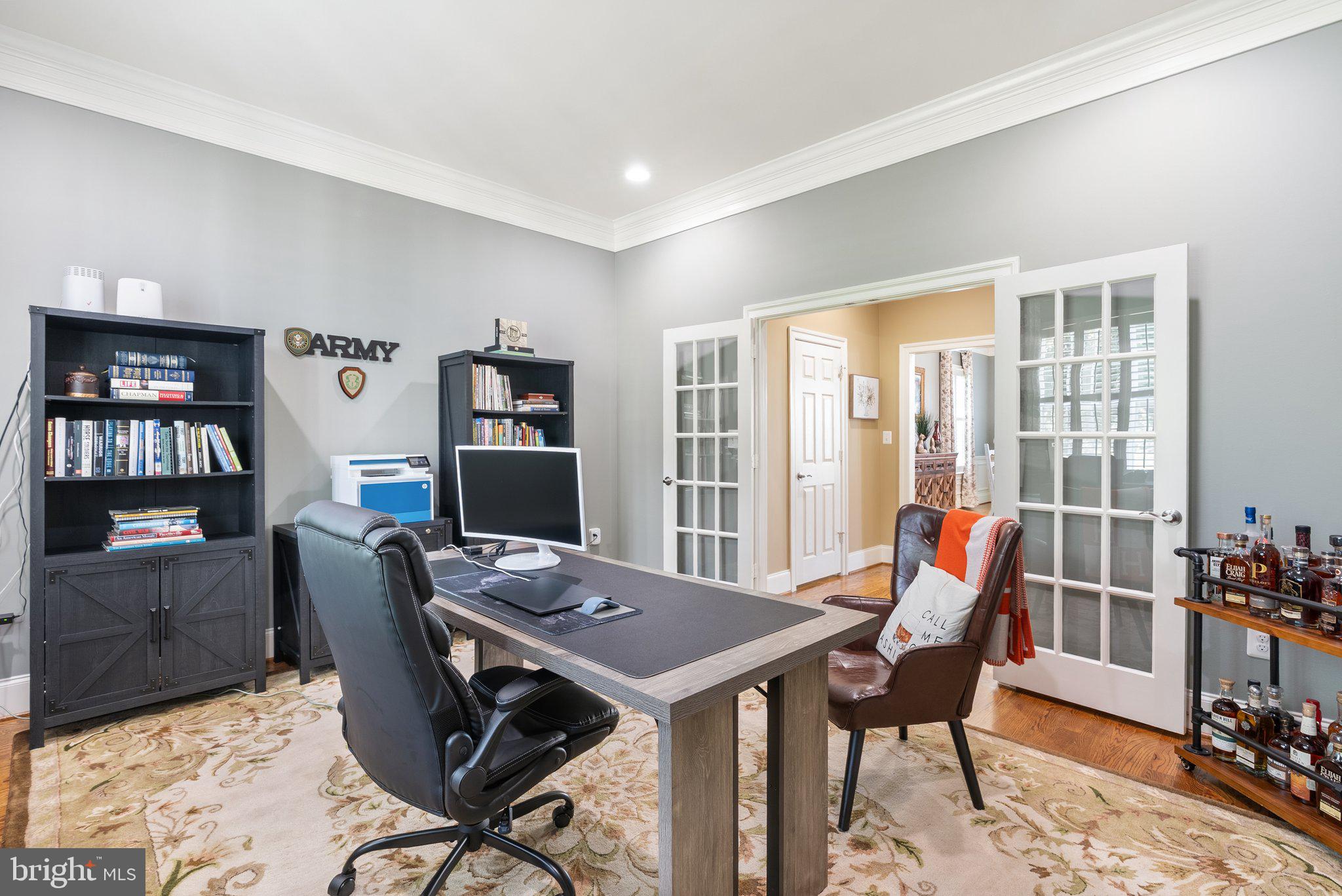 STONE FOX ESTATES - Residential