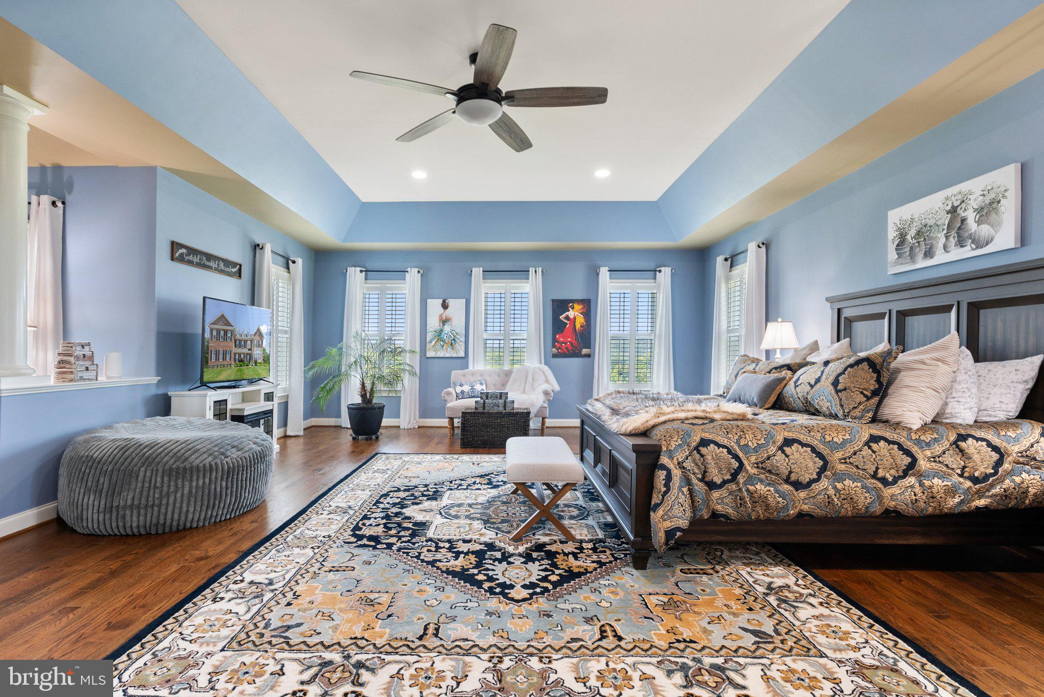 STONE FOX ESTATES - Residential