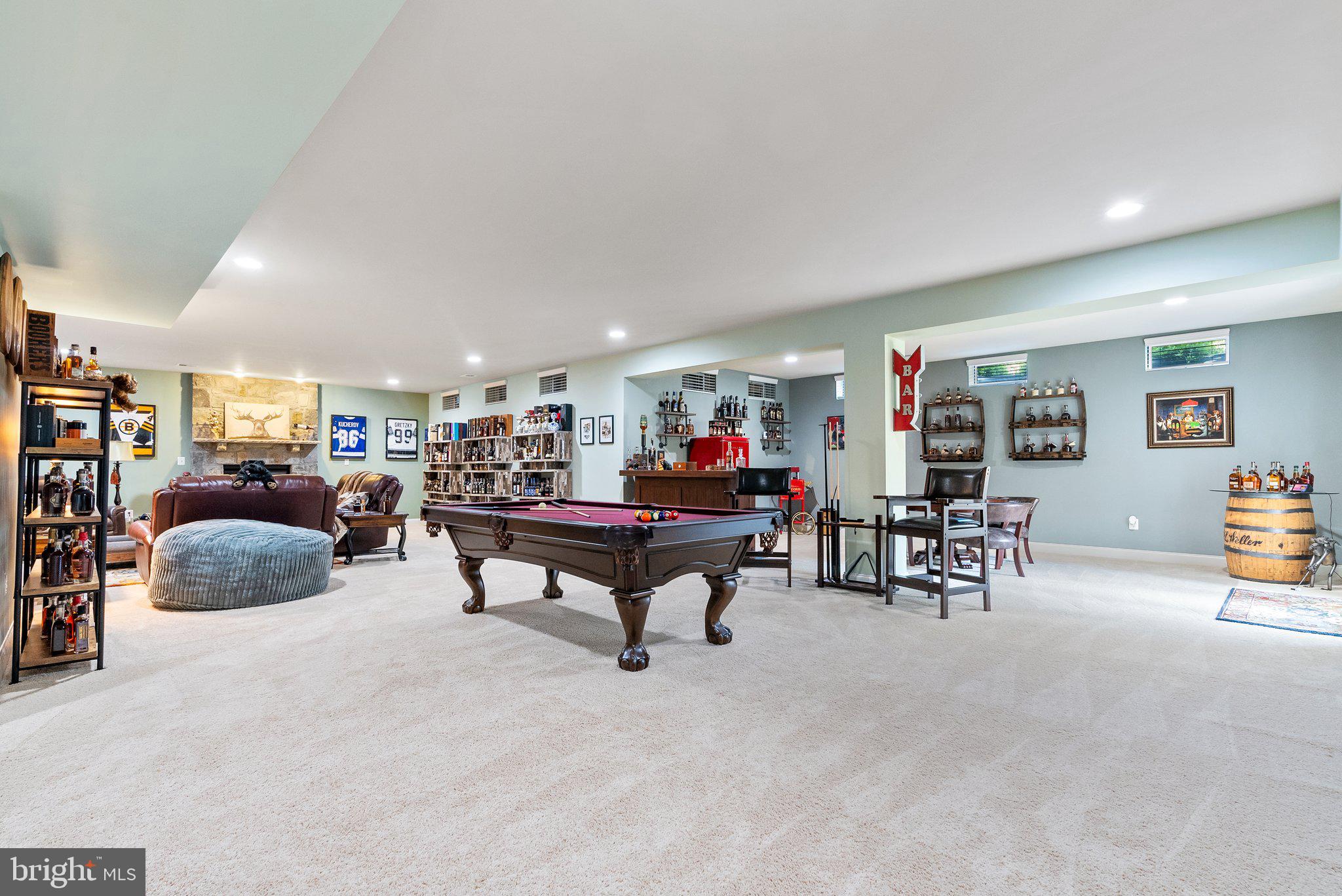 STONE FOX ESTATES - Residential