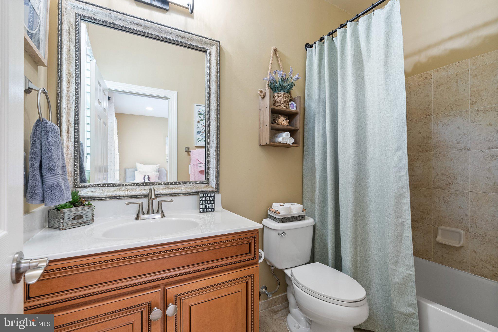 STONE FOX ESTATES - Residential