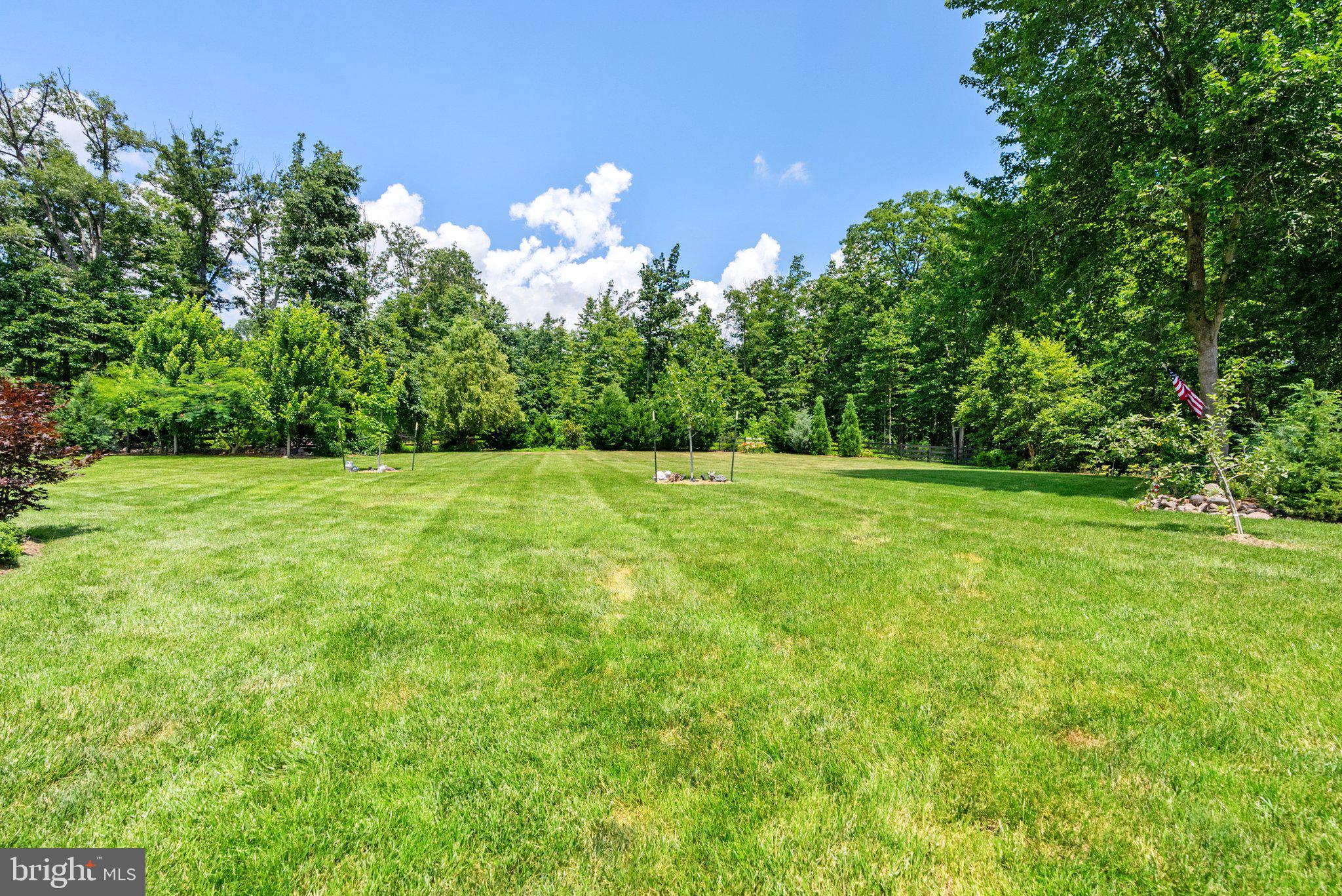 STONE FOX ESTATES - Residential