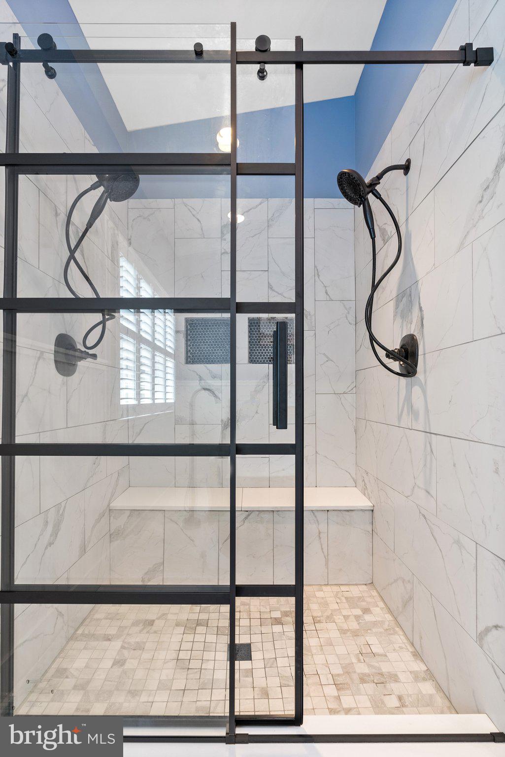 STONE FOX ESTATES - Residential