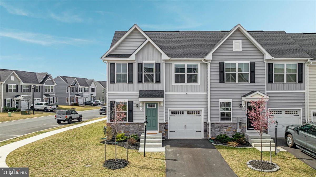 ARCADIA NORTH - Residential