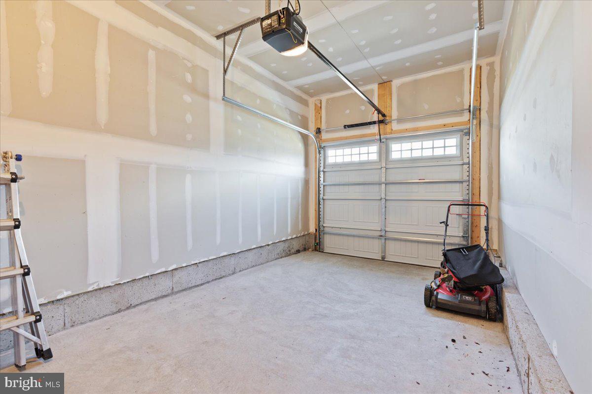 ARCADIA NORTH - Residential