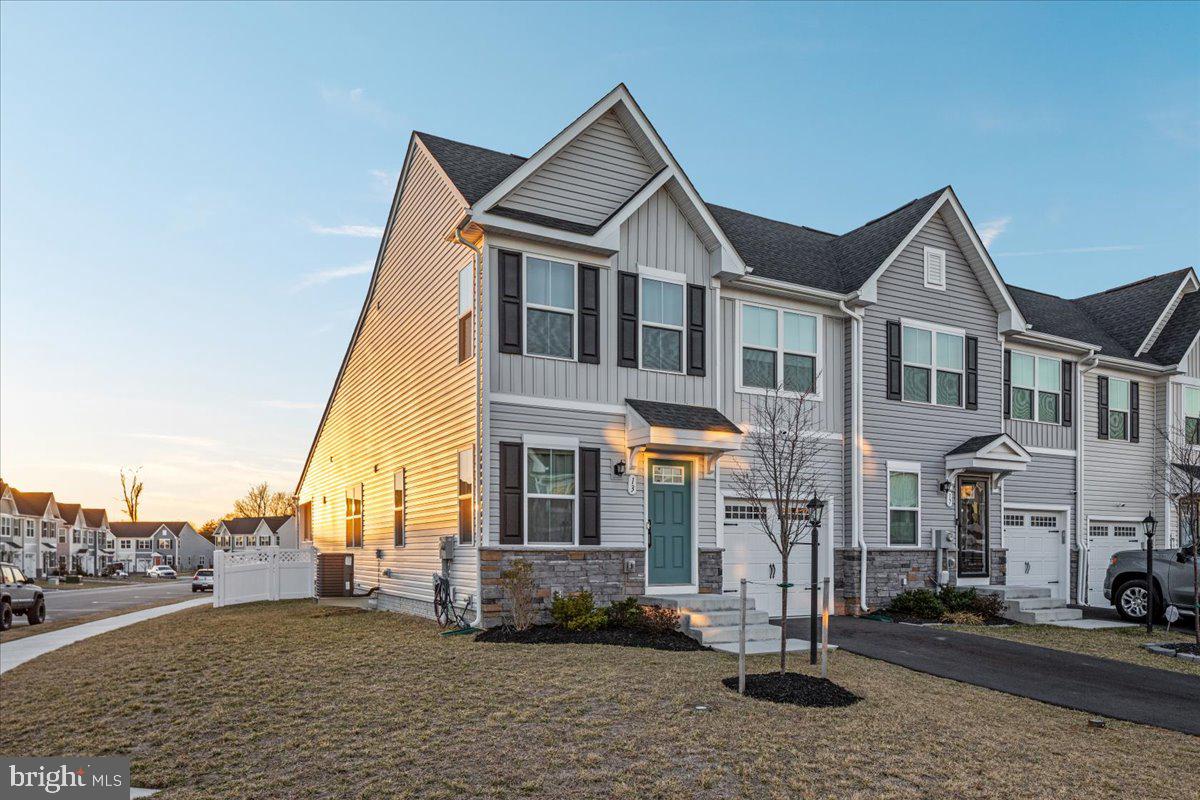 ARCADIA NORTH - Residential